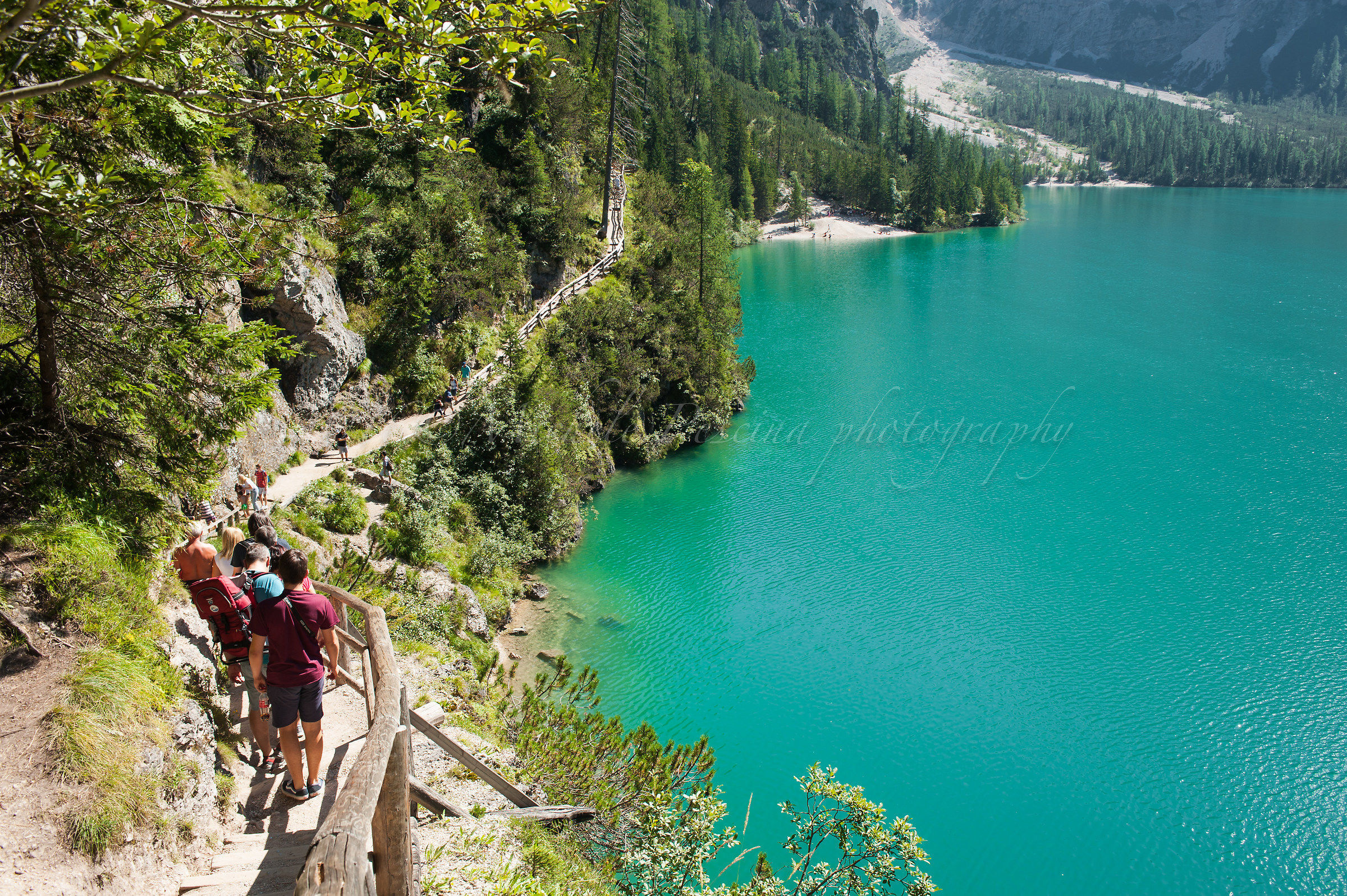The trail on the lake