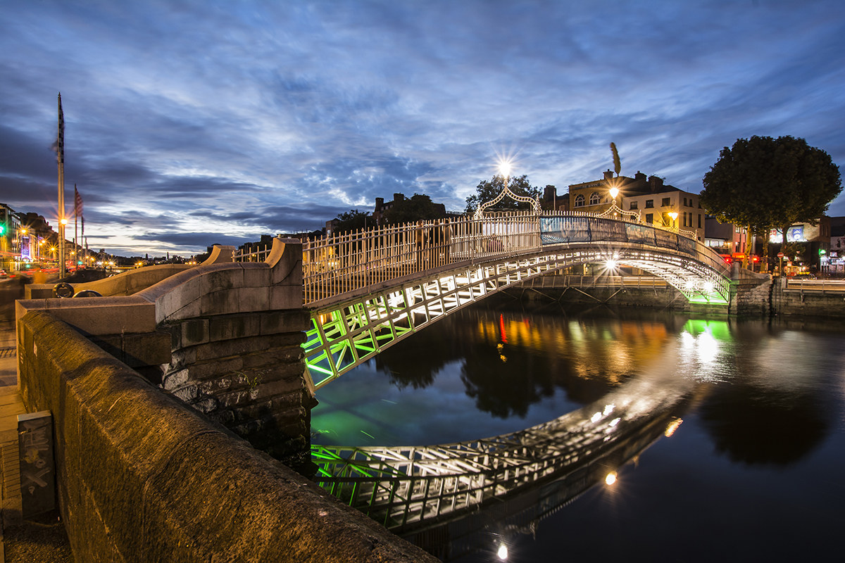 Ha'penny Bridge, Dublino, Irlanda