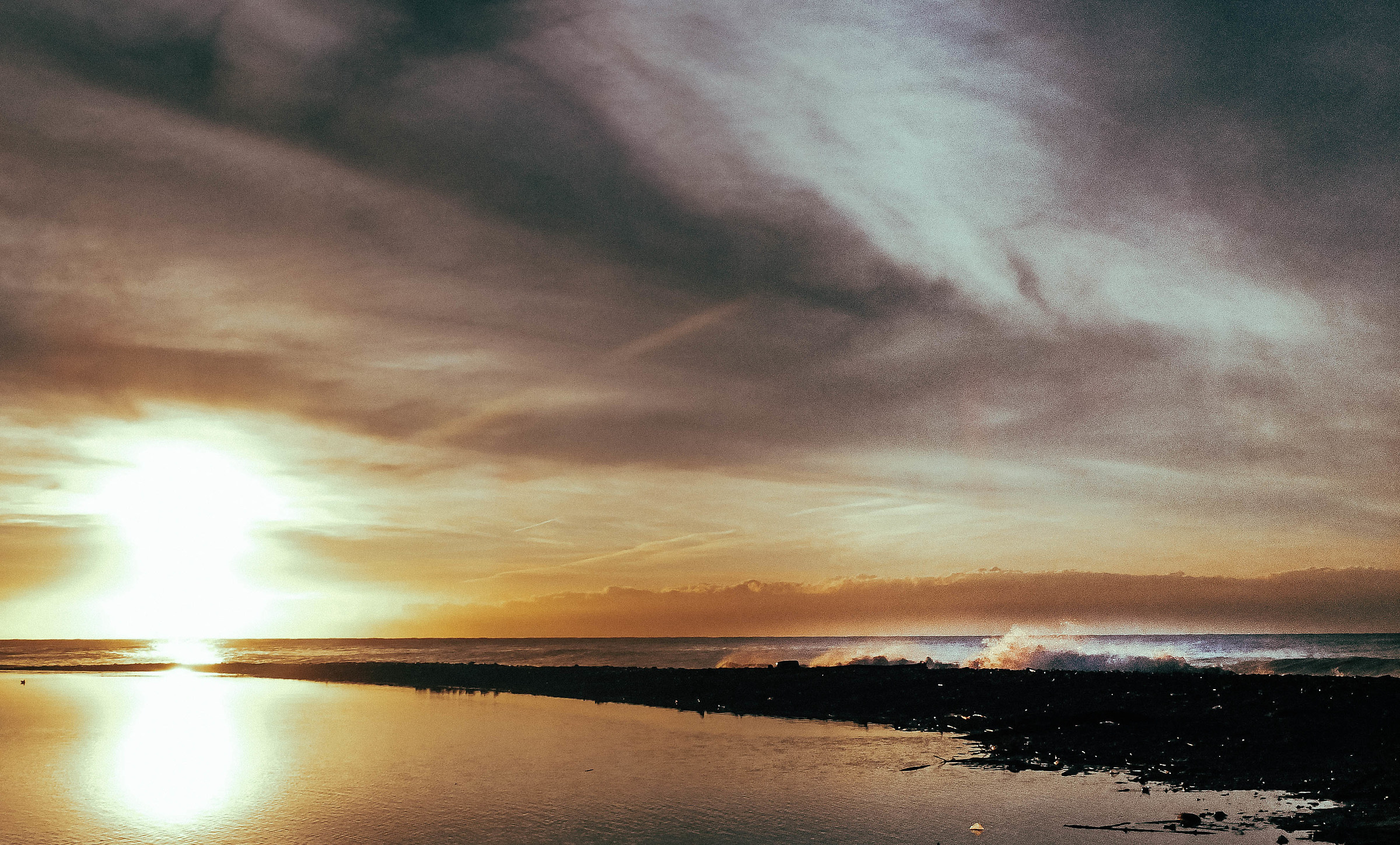 Between river and sea 2