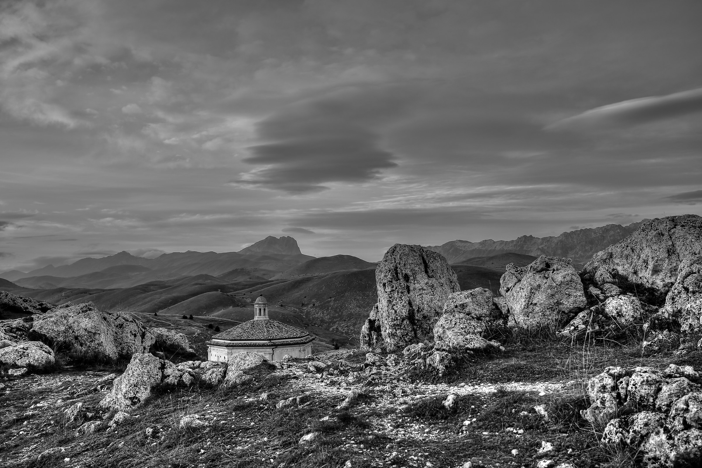 St. Mary of mercy '- Rocca Calascio
