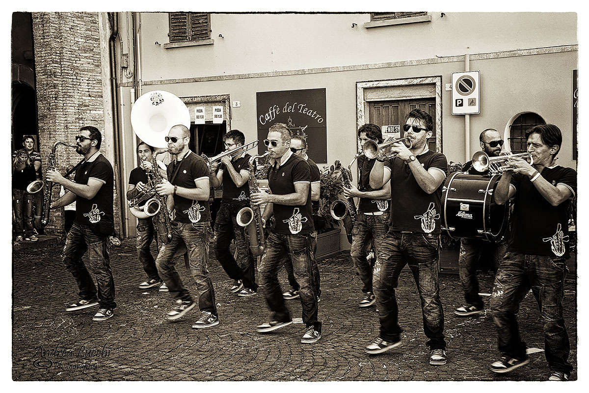 the beauty dela music