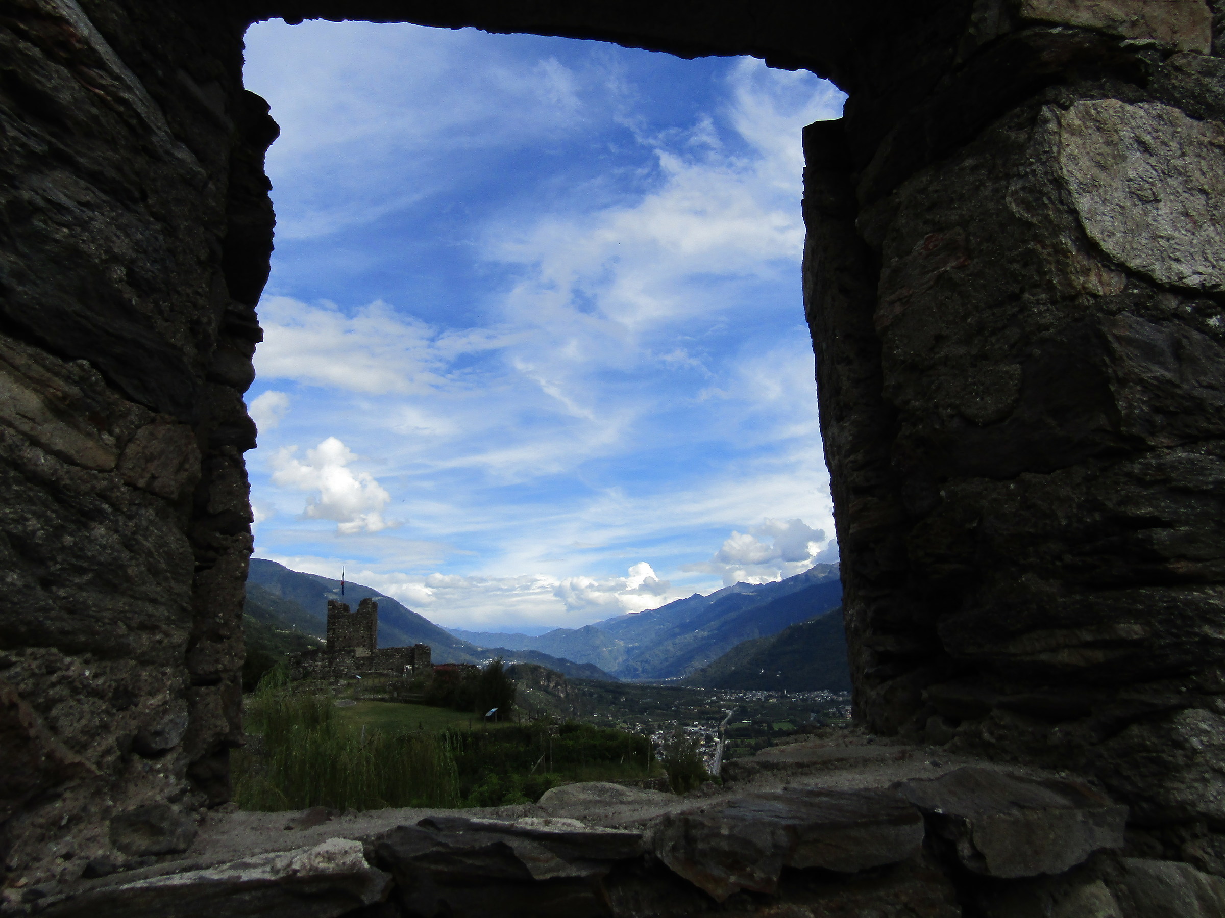 Window of Castel grumello (so)
