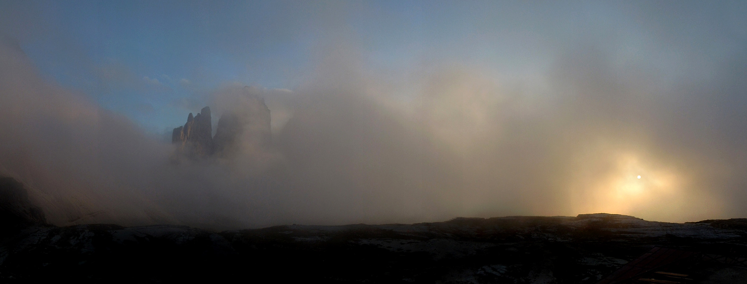 Three Peaks evanescent