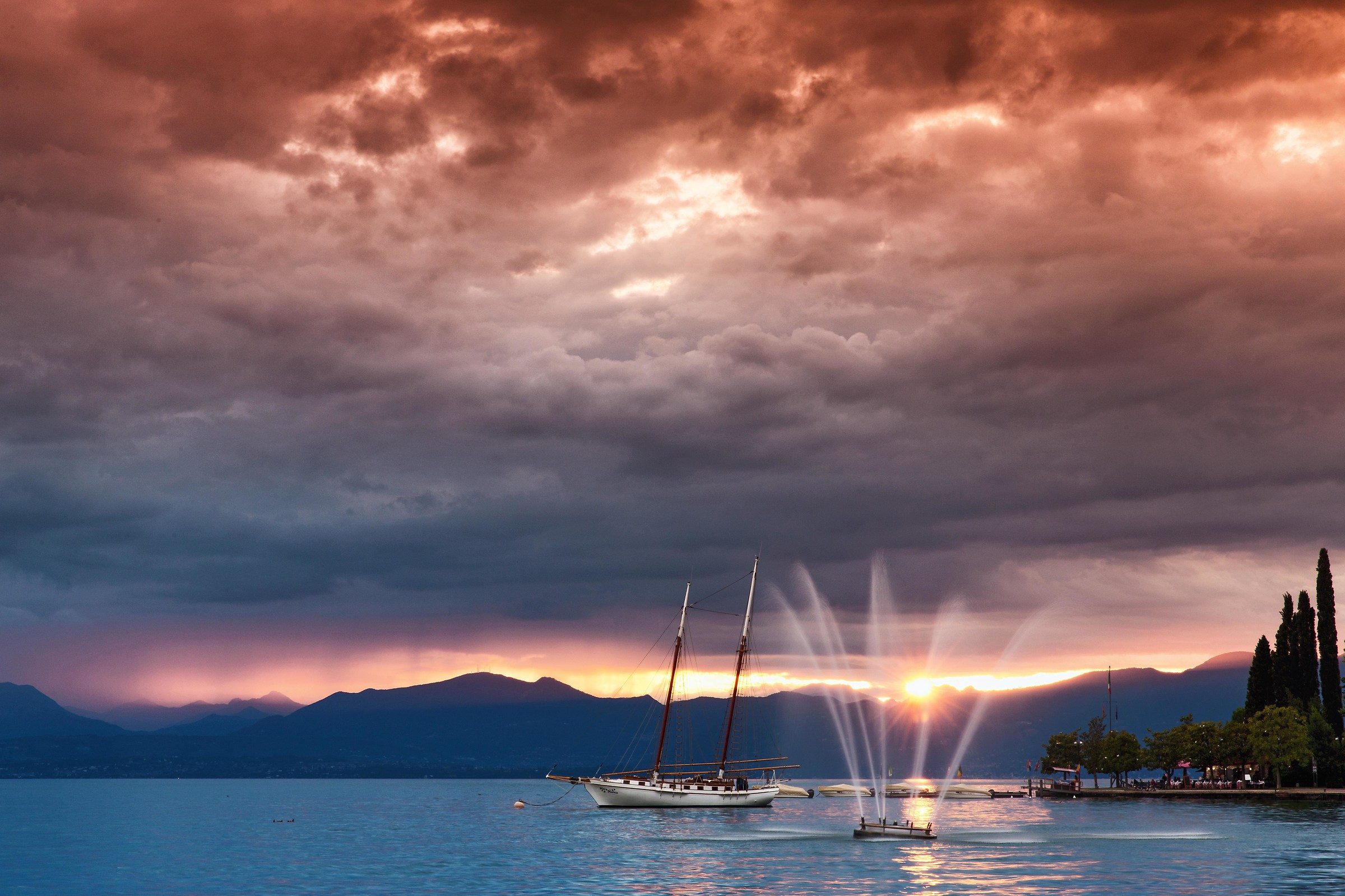 Tramonto a Bardolino