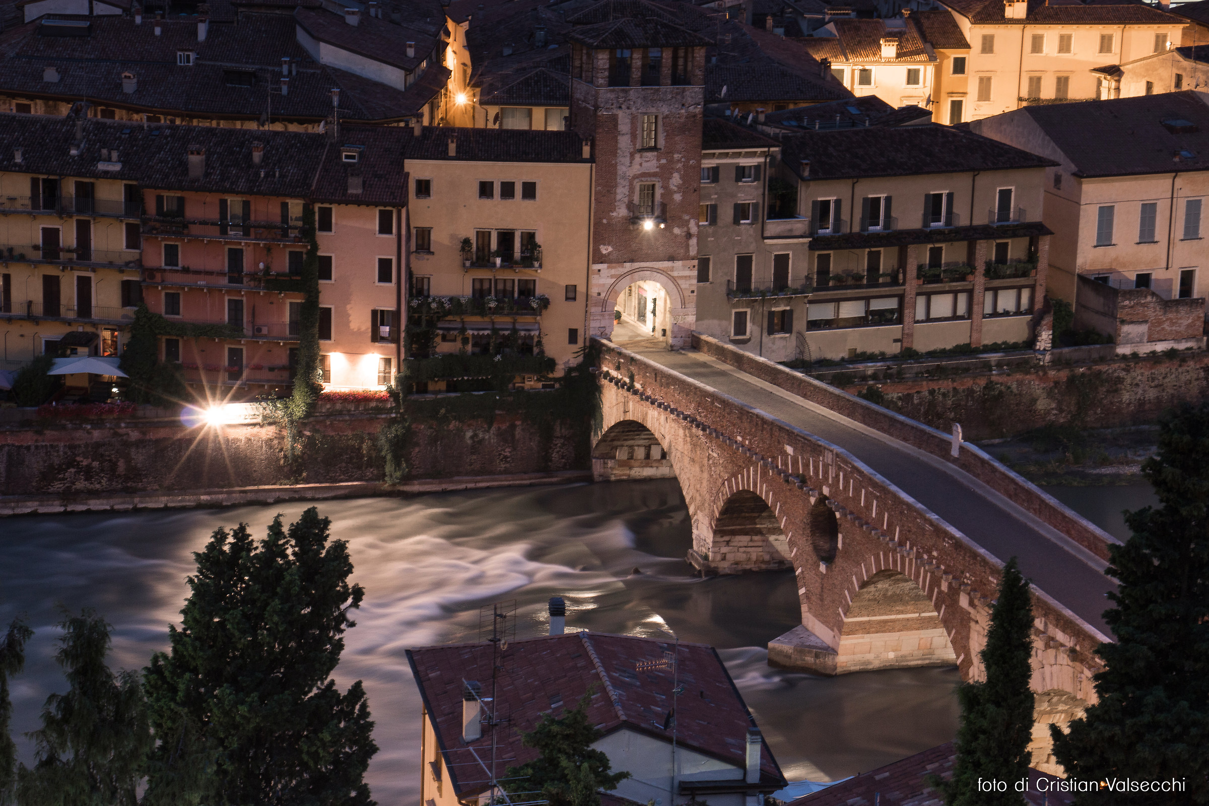 Night Verona - Stone Bridge
