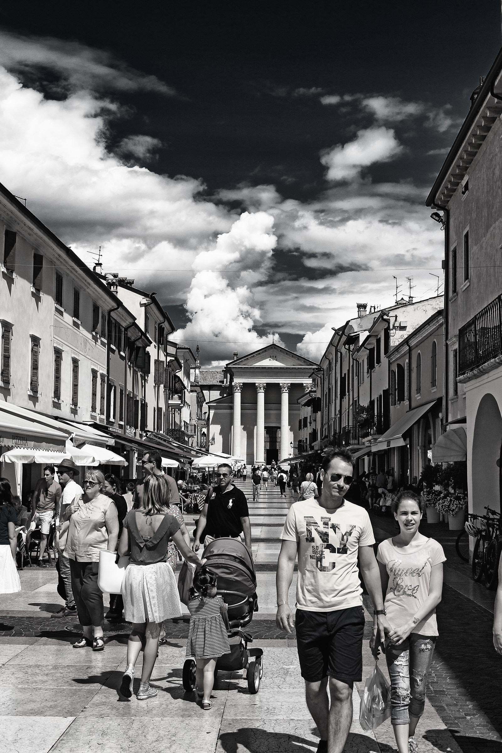 Piazza Matteotti Bardolino