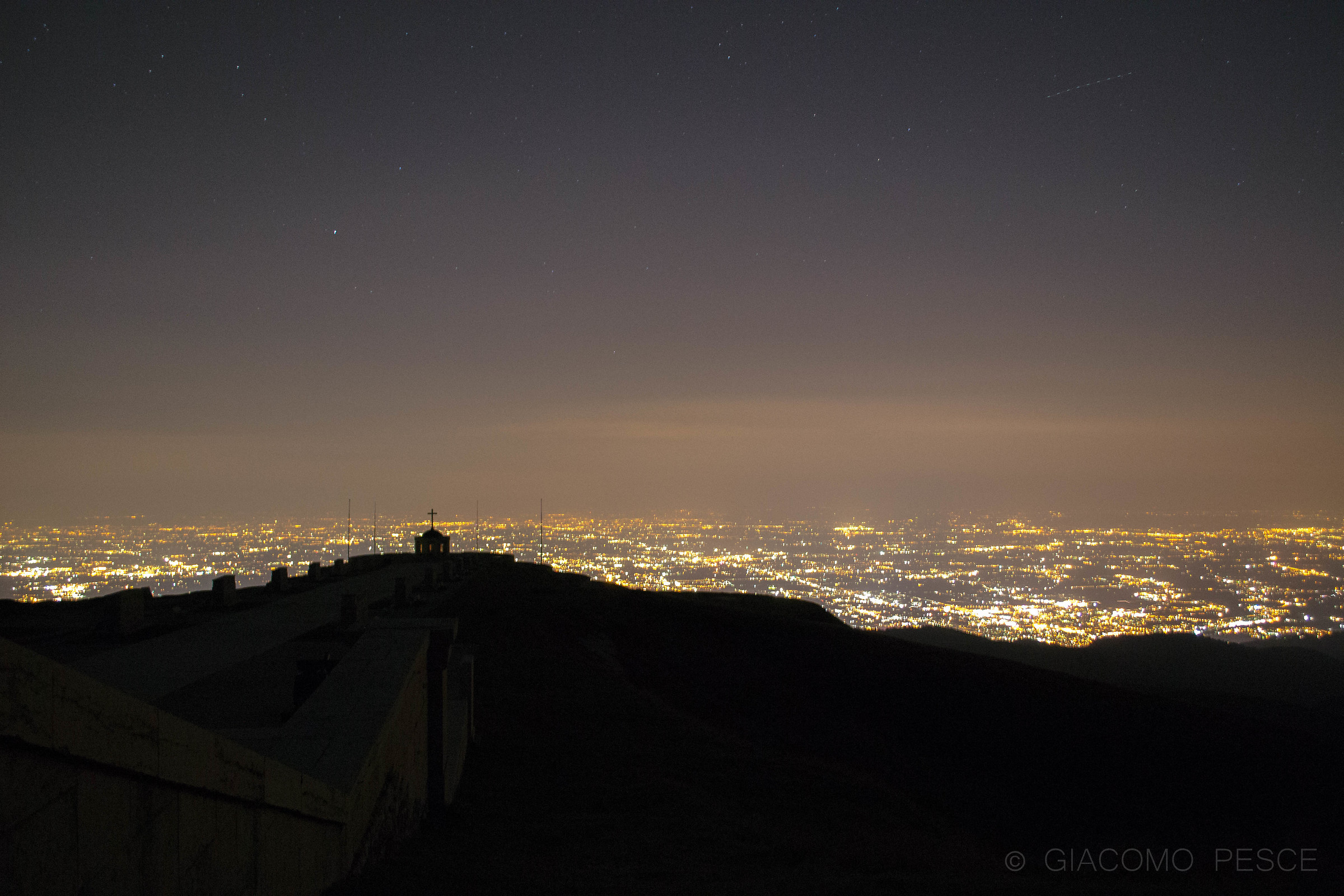 Sovrastando le città
