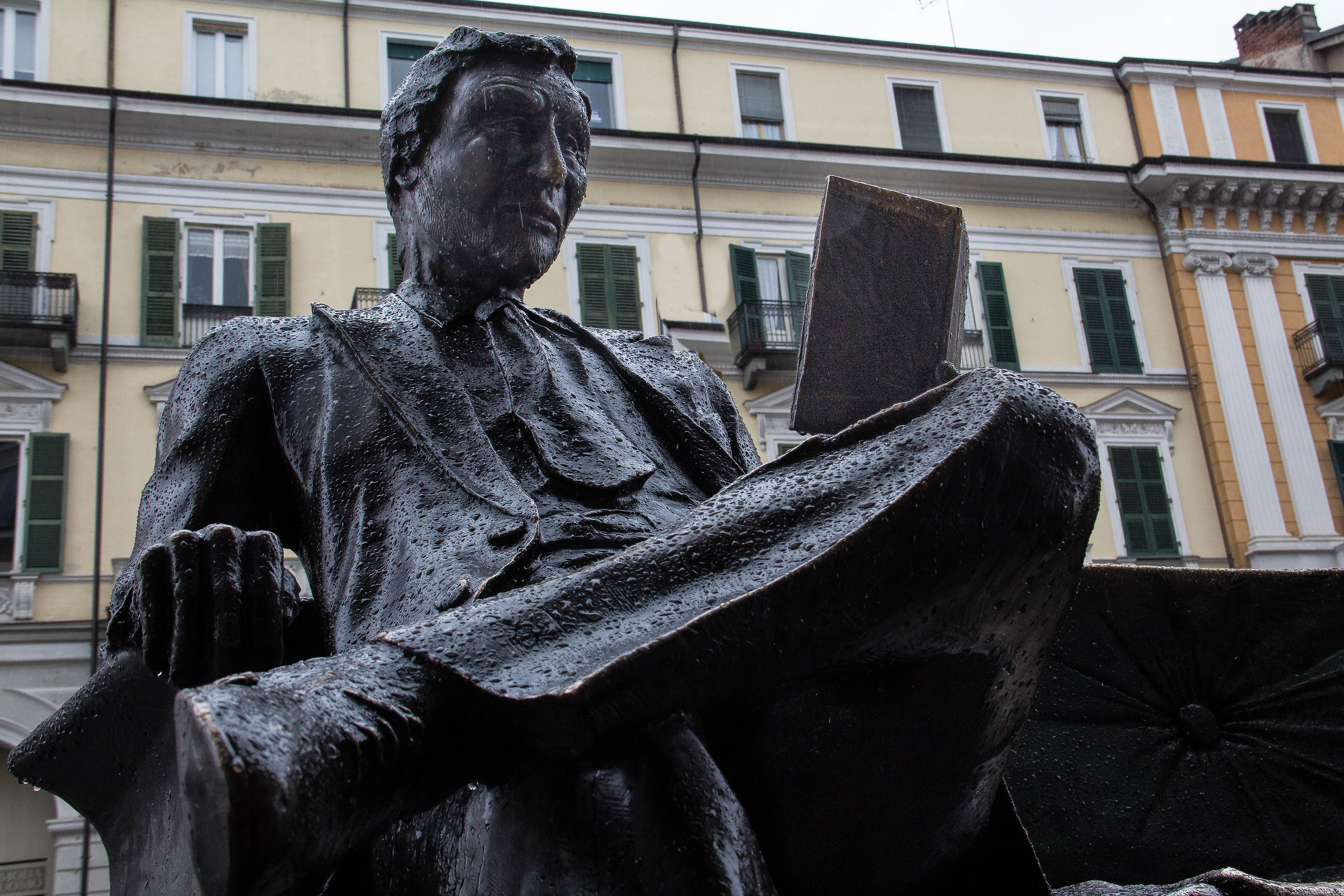 Player in the rain ...