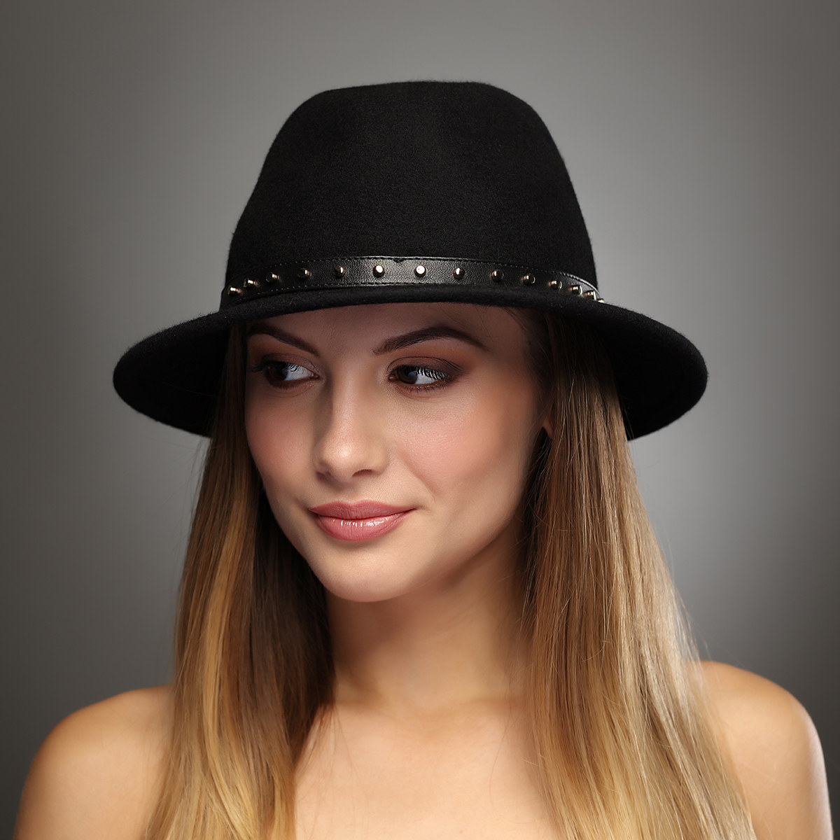 hat-JimmyChoo-larisa