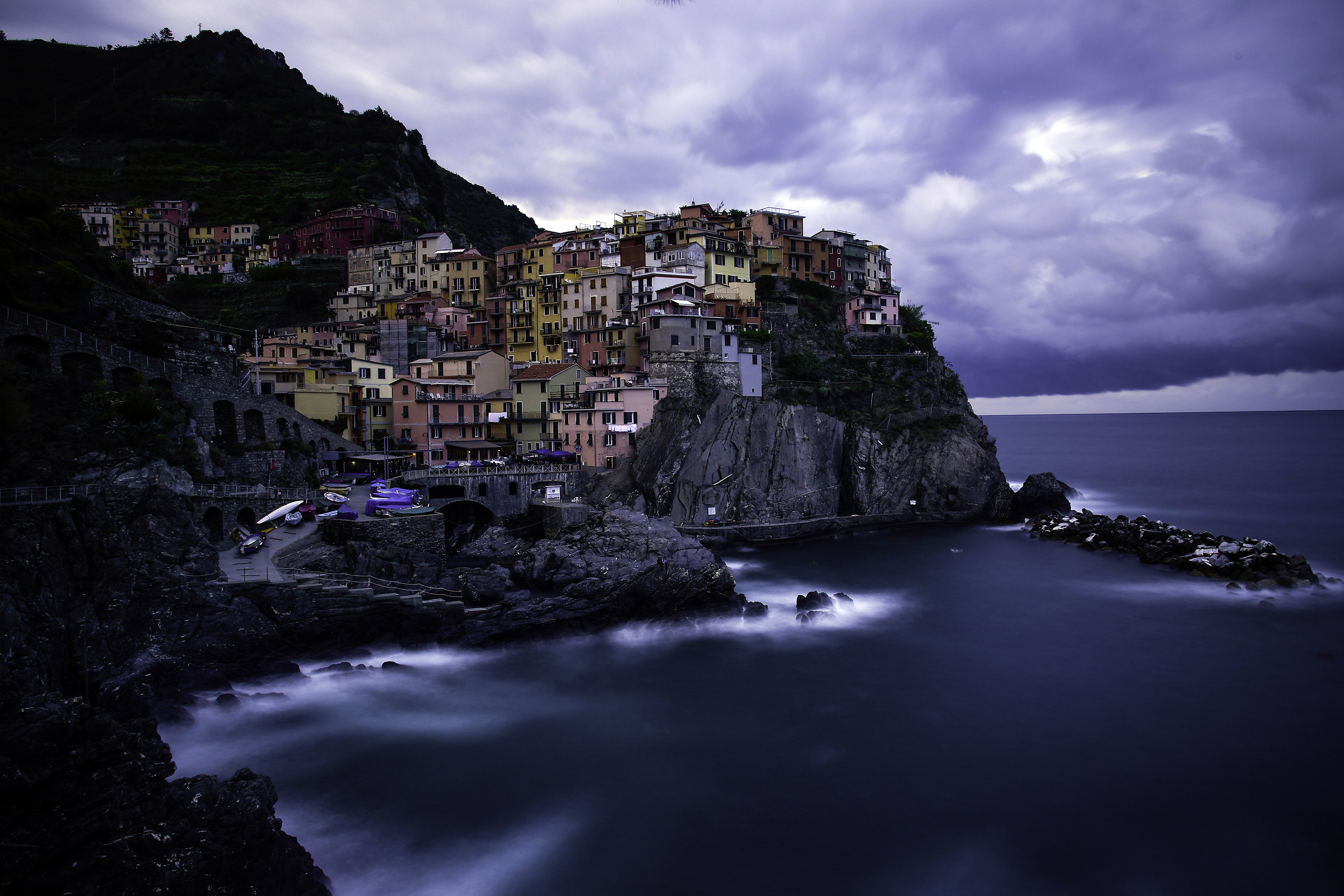 Manarola - The storm approaches