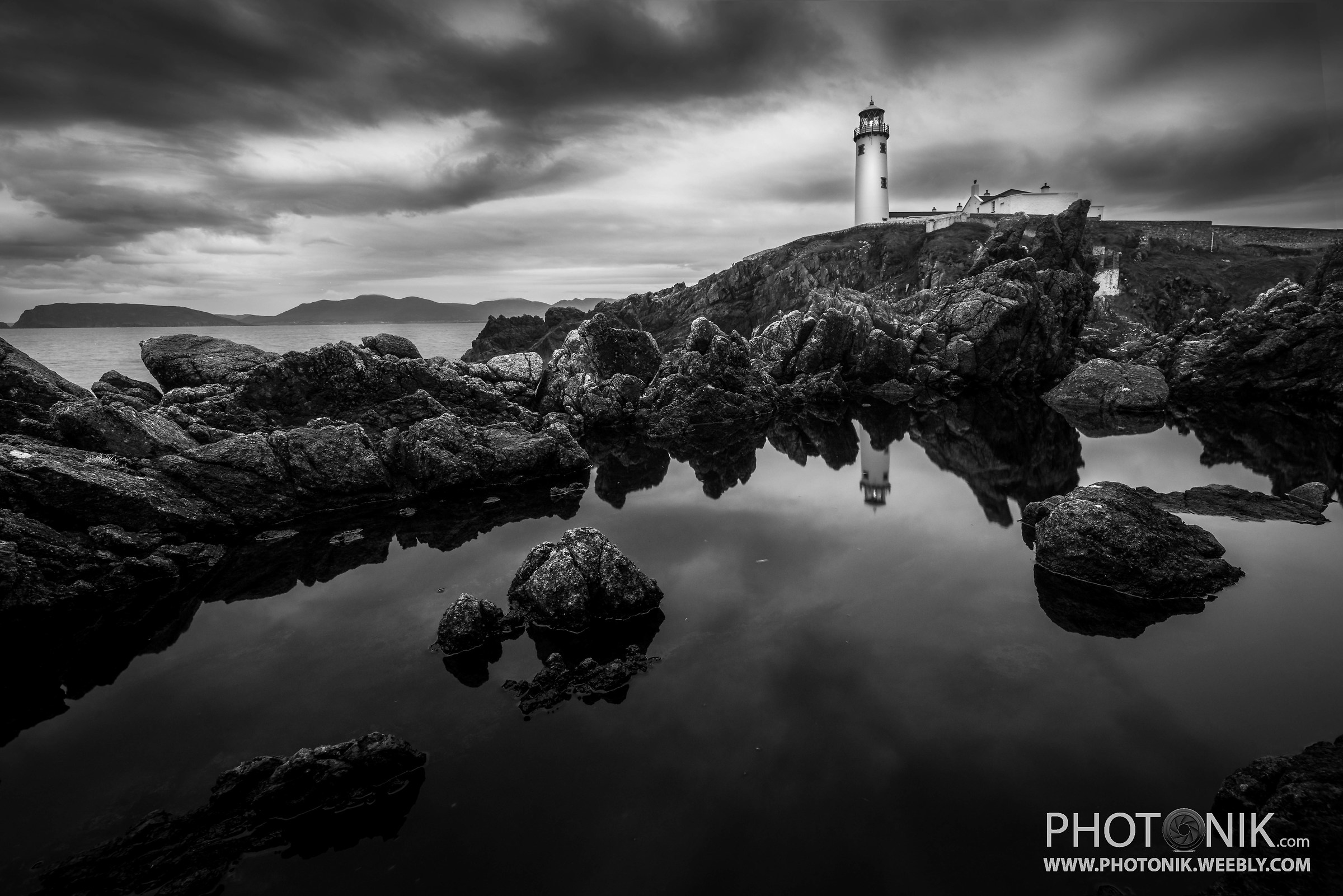 Fanan Head Light House B & W
