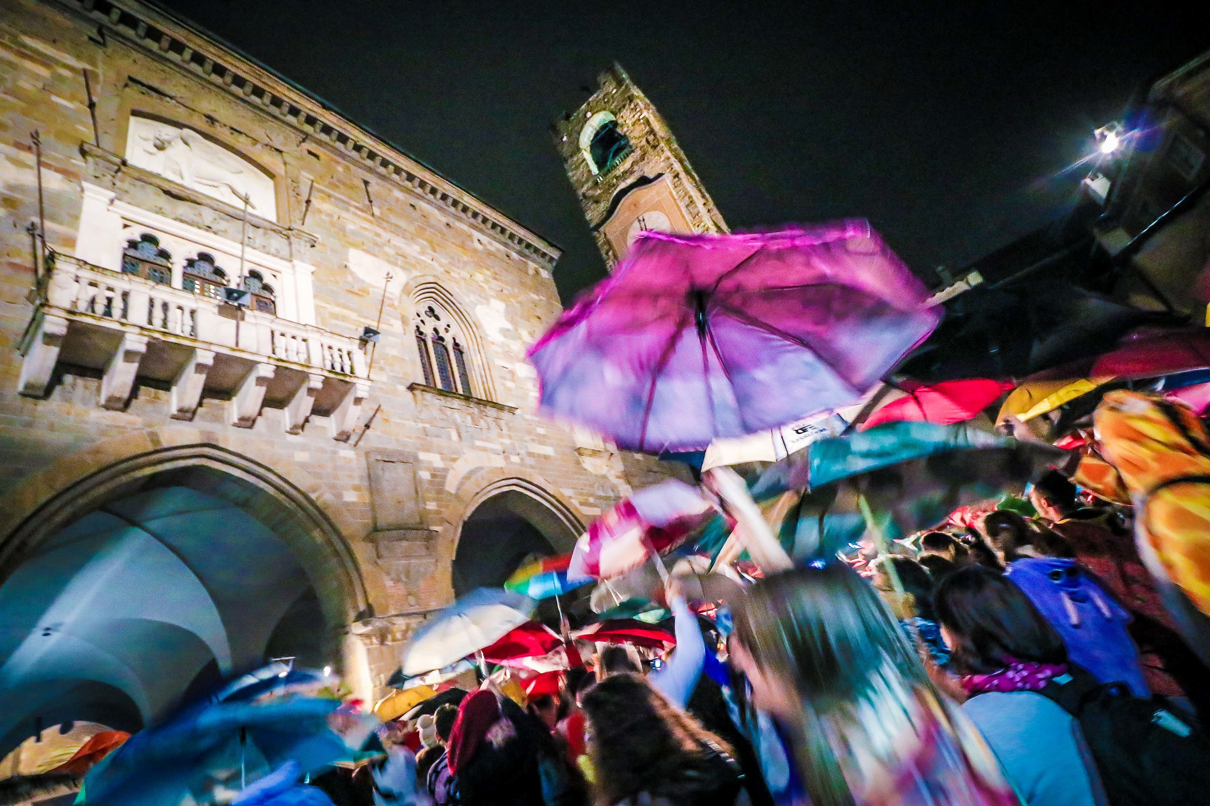 acqua in piazza vecchia bergamo