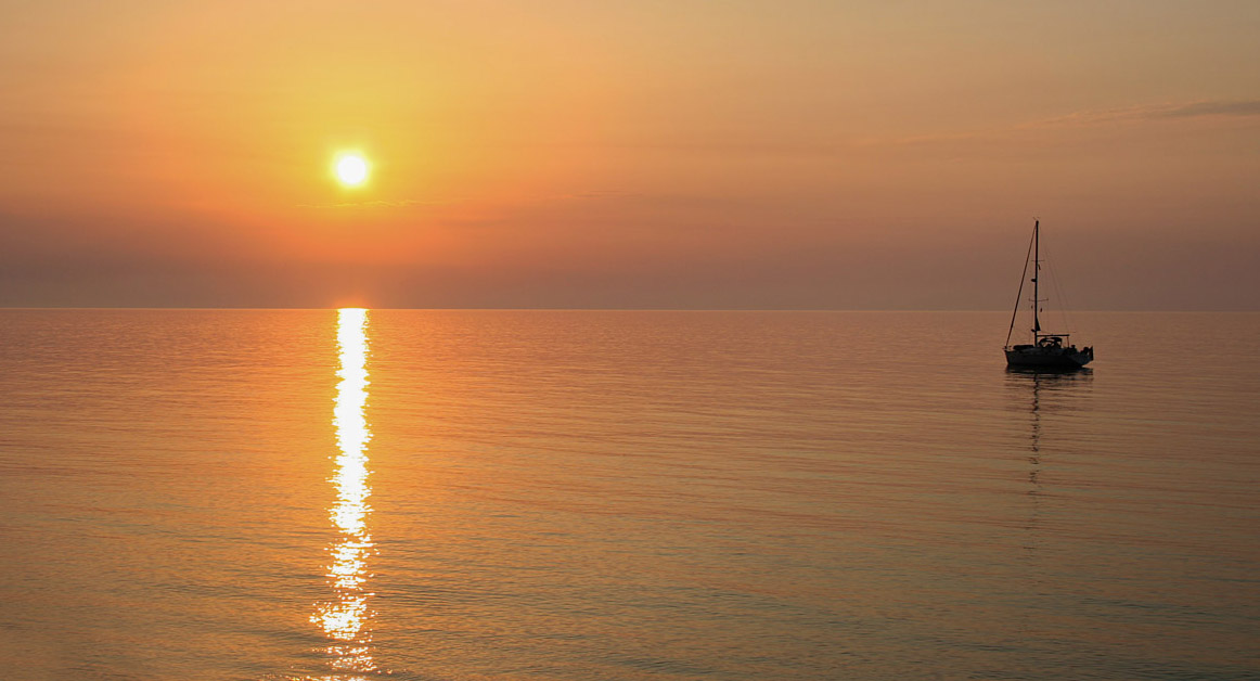 Sunset in the sea of ??Cefalu (pa)
