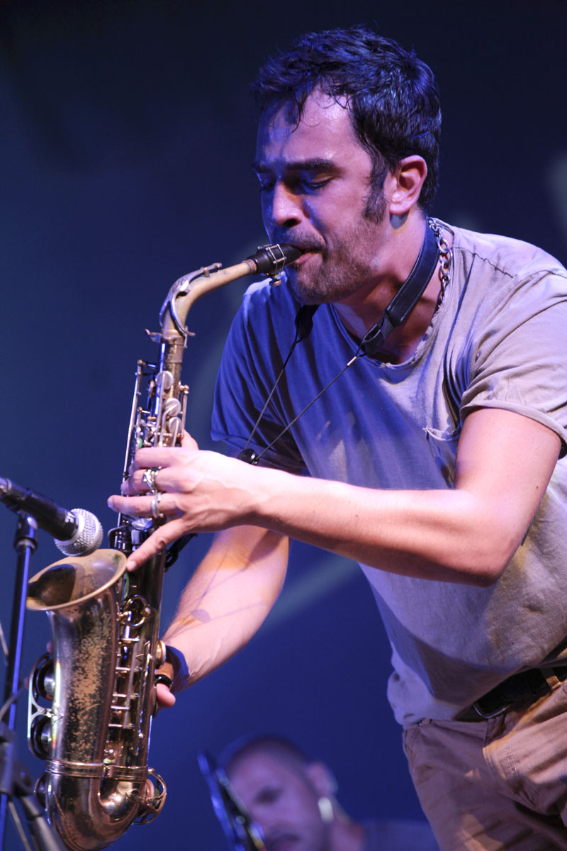 Raffaele Casarano & Locomotive with Eugene Kelly