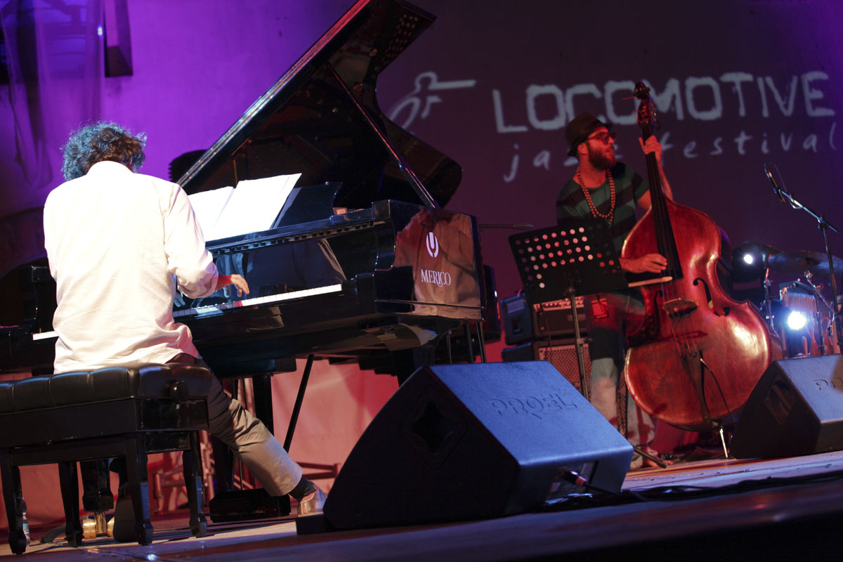 Raffaele Casarano & Locomotive with Eugene Kelly