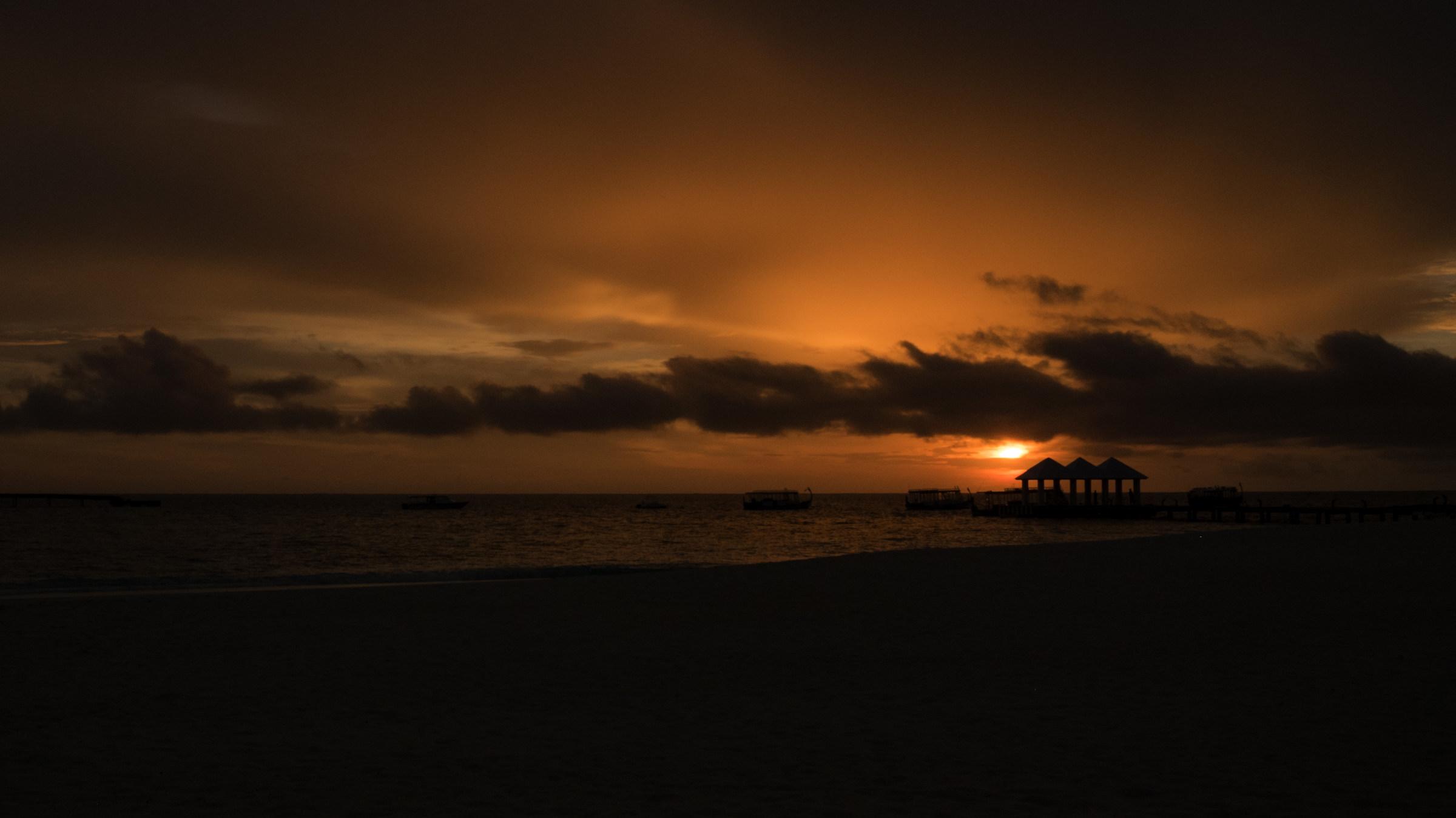 thudufuschi island sunset