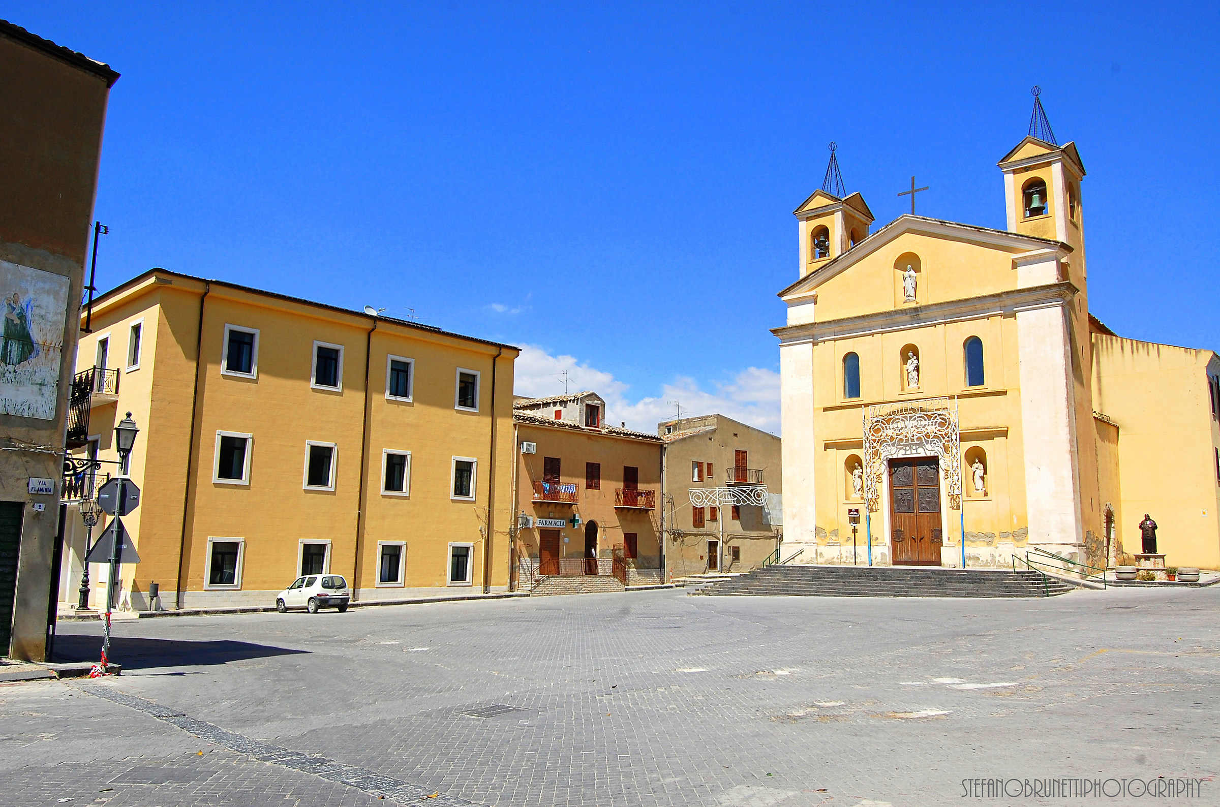 The square early in the morning