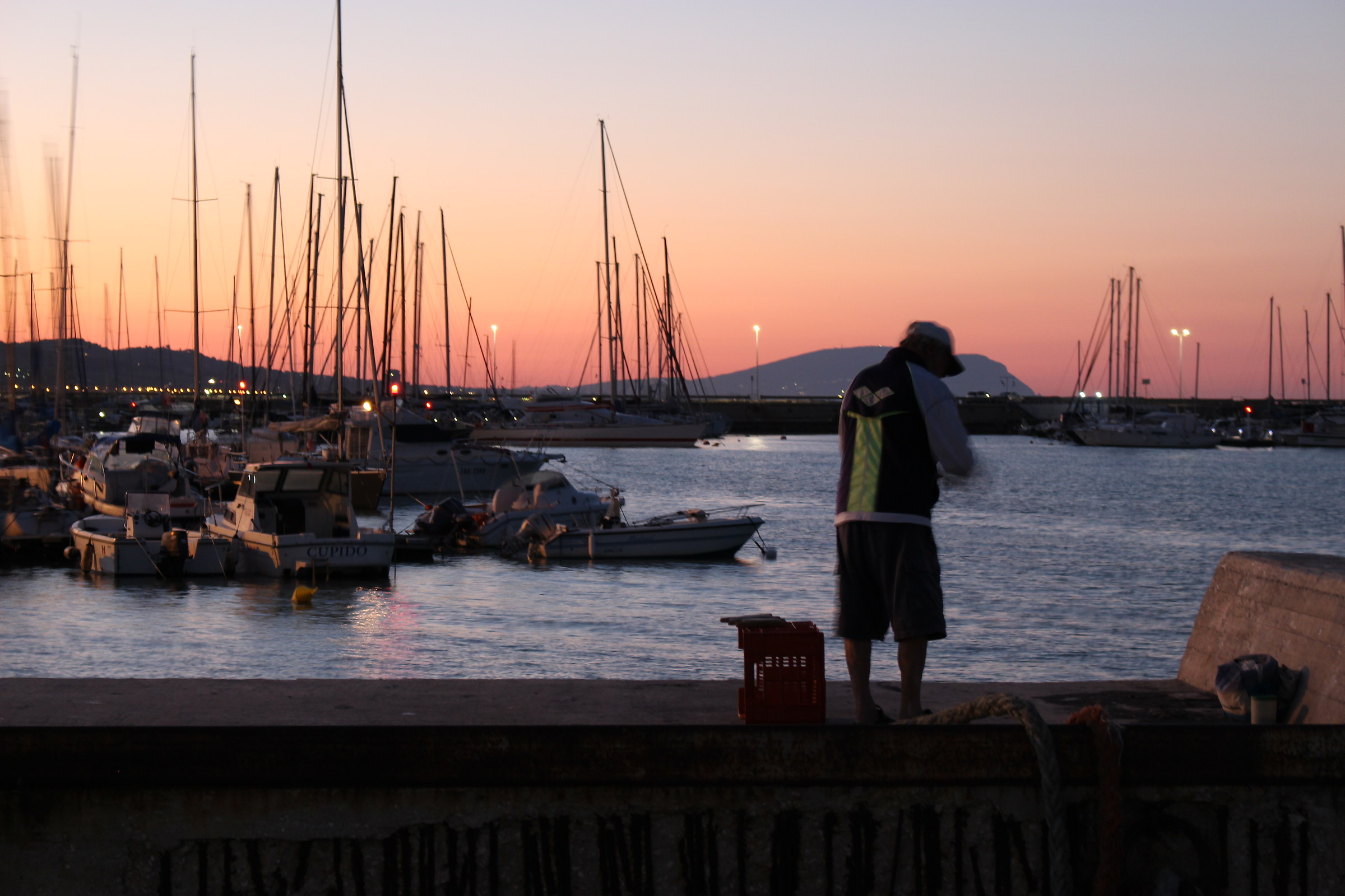 Pescatore al tramonto