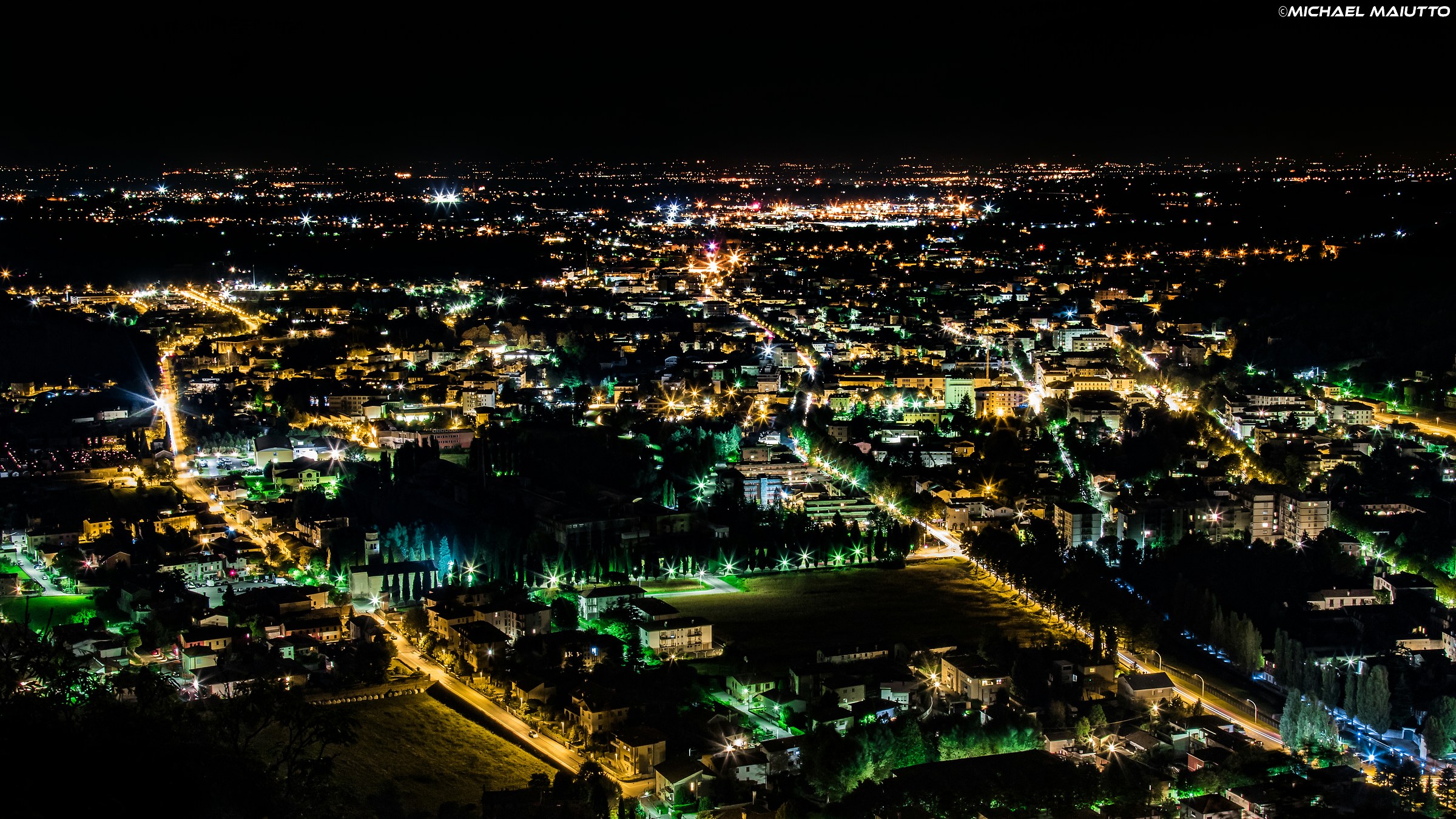 Vittorio Veneto by night