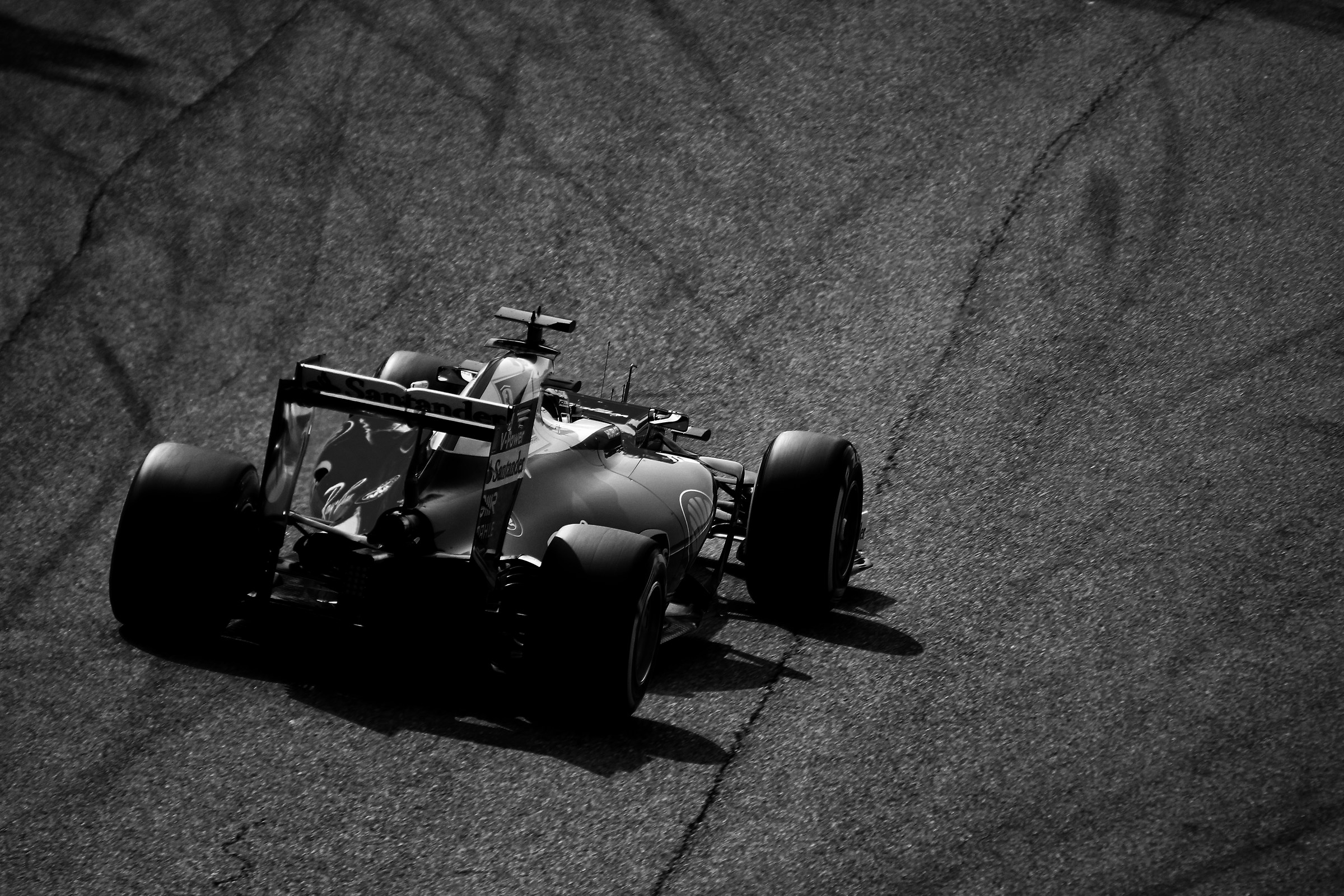 B&W F1