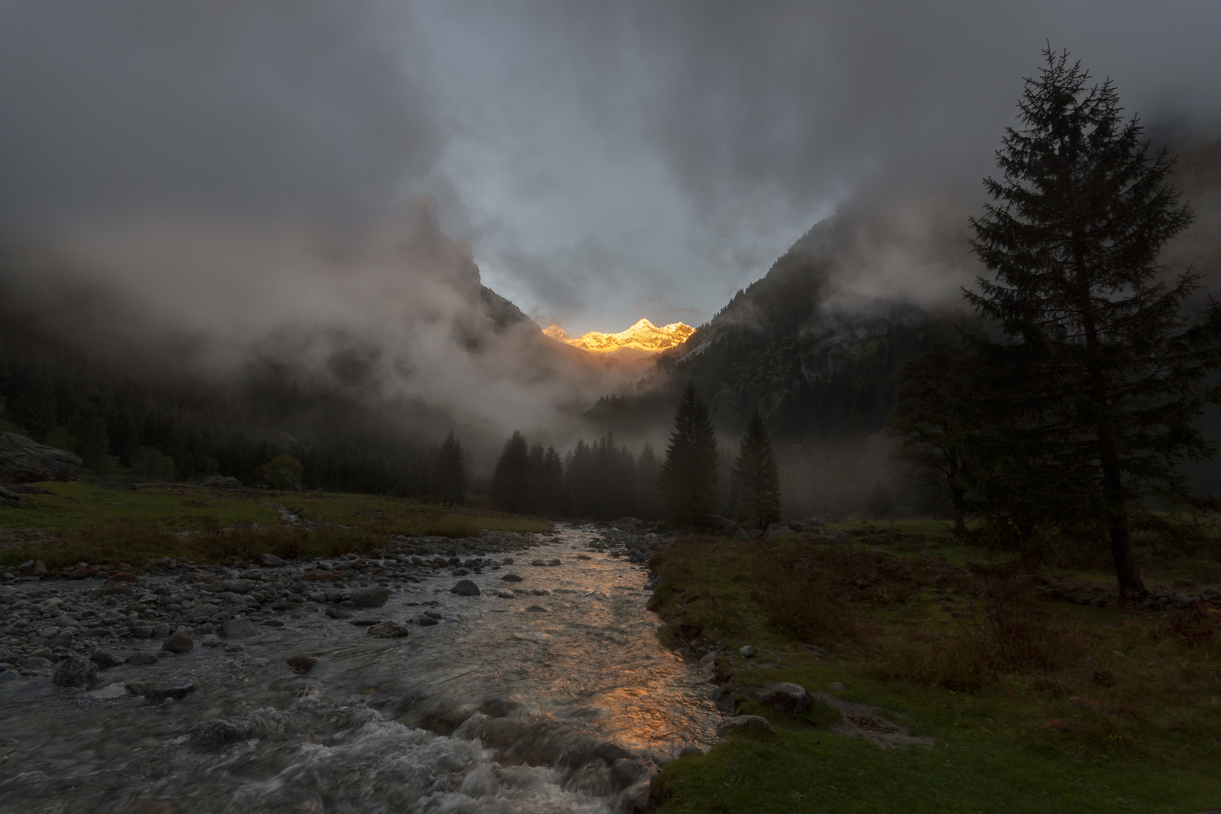 Tramonto in Val di Mello