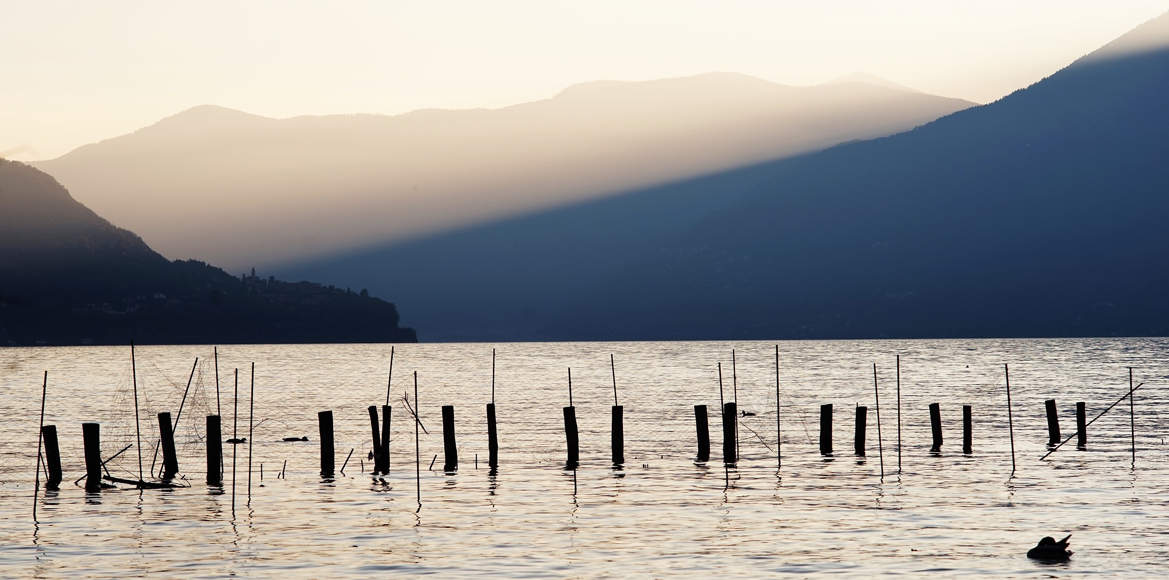 metal nets in Lake Maggiore