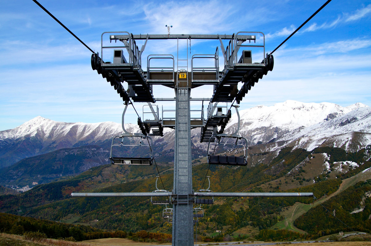 Autumn follows winter