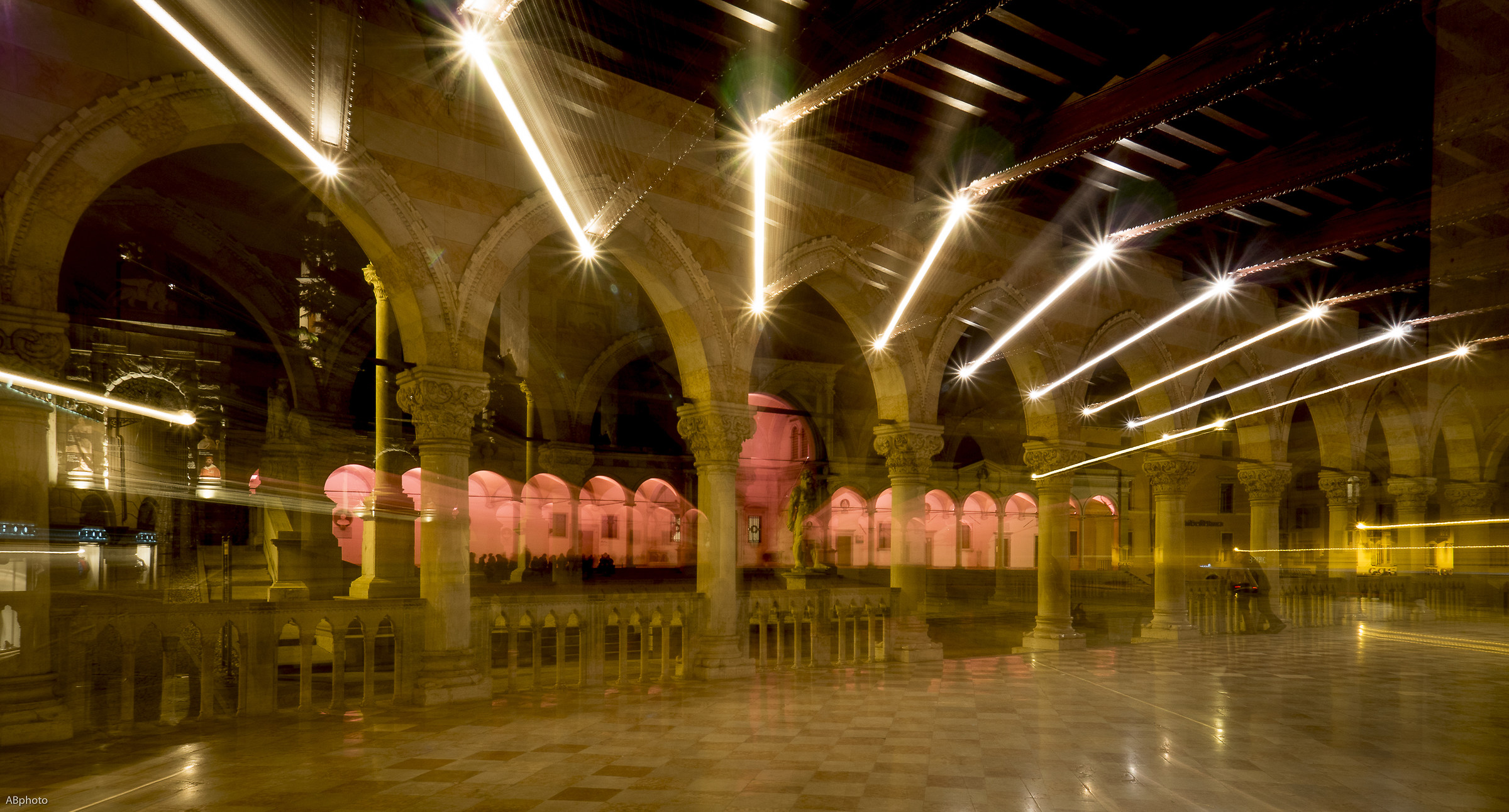 loggia of lionello zoom