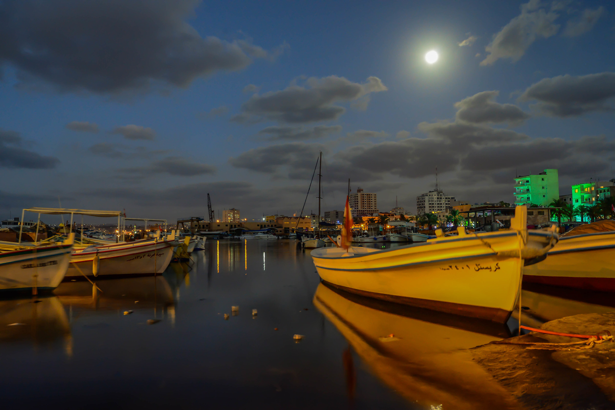 Porto di pescatori a Tyr