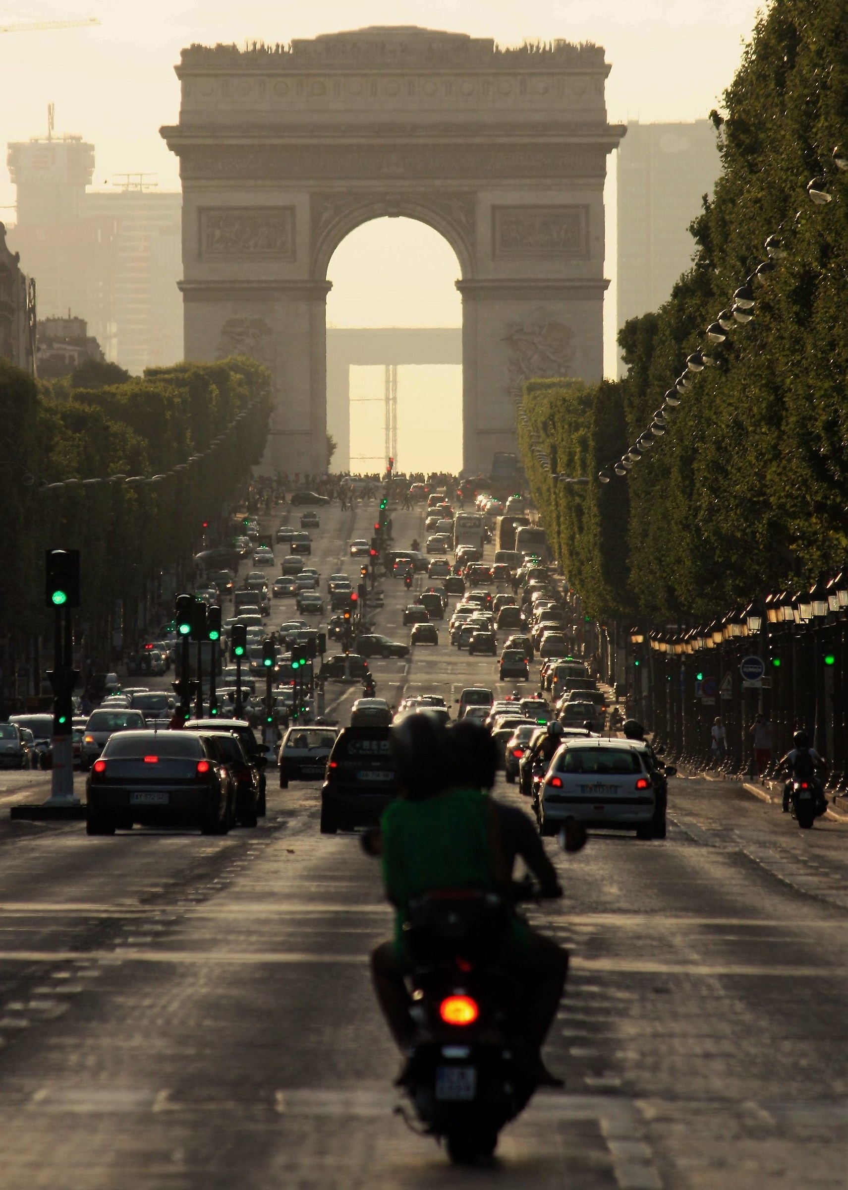 Parisian traffic lights