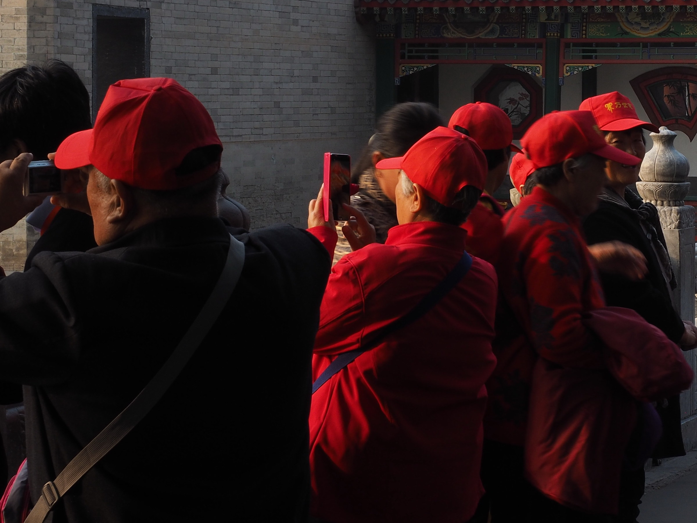 berretti rossi a Pechino