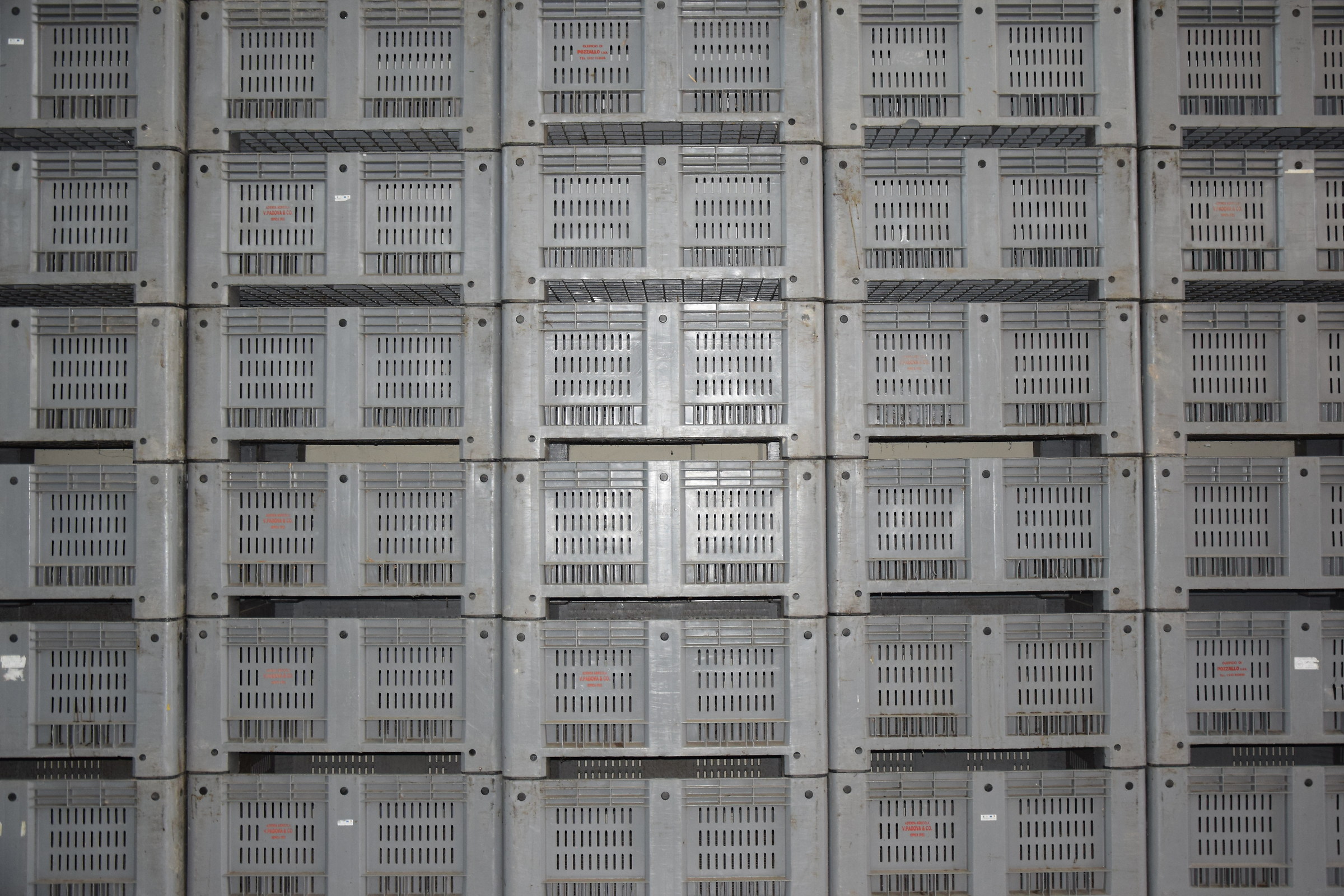 contenitori... tanti contenitori