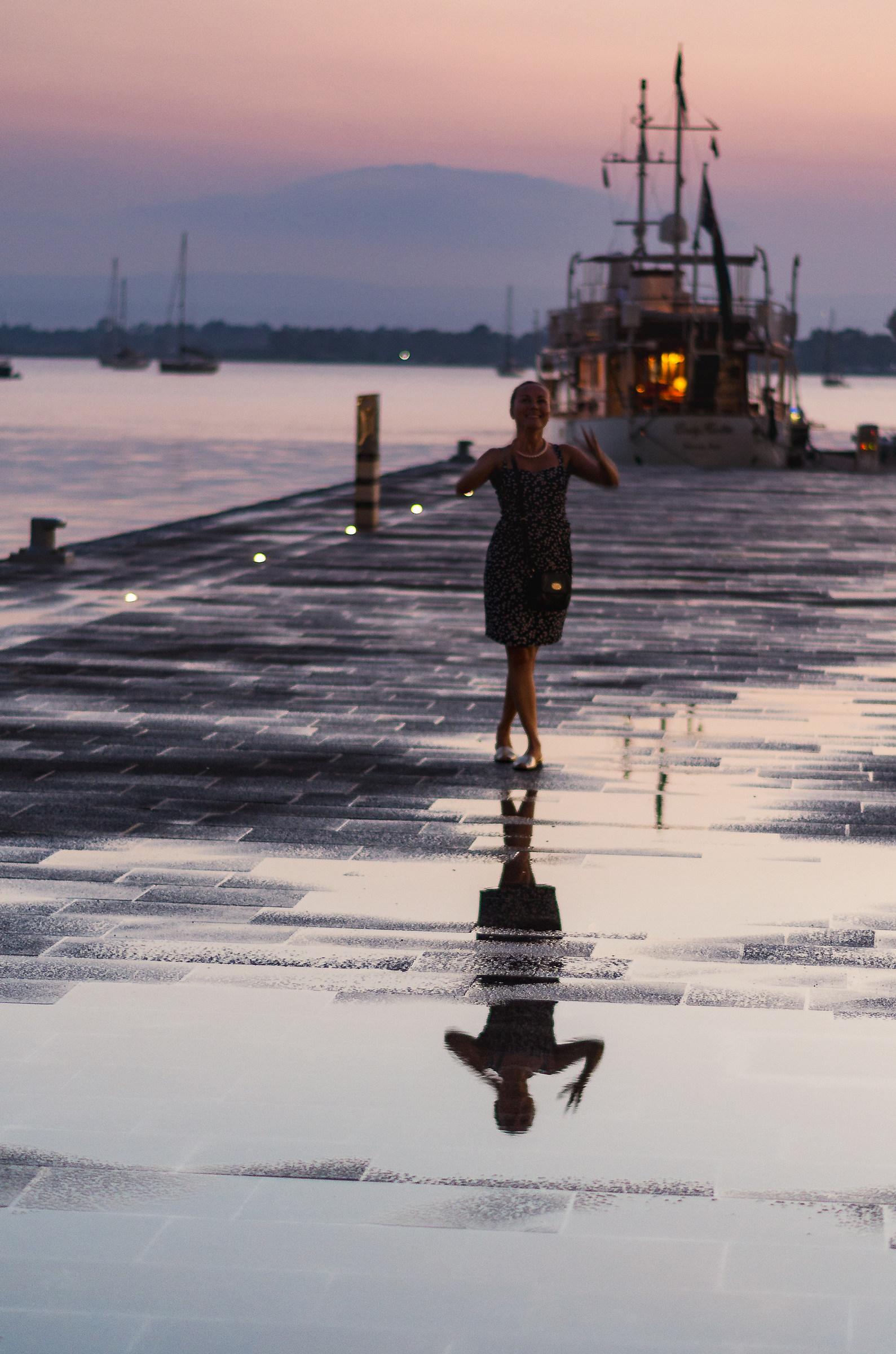 la ragazza e il tramonto