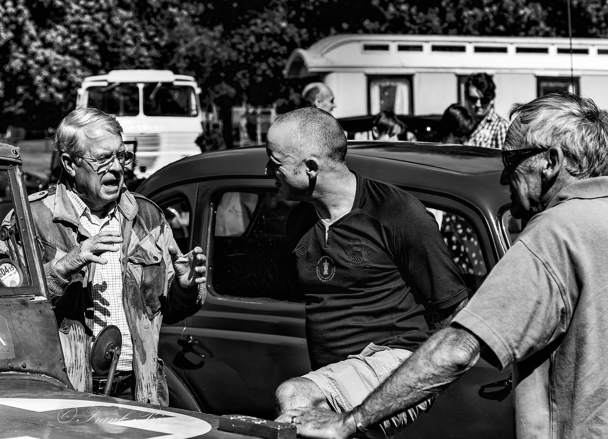 discussione amichevole