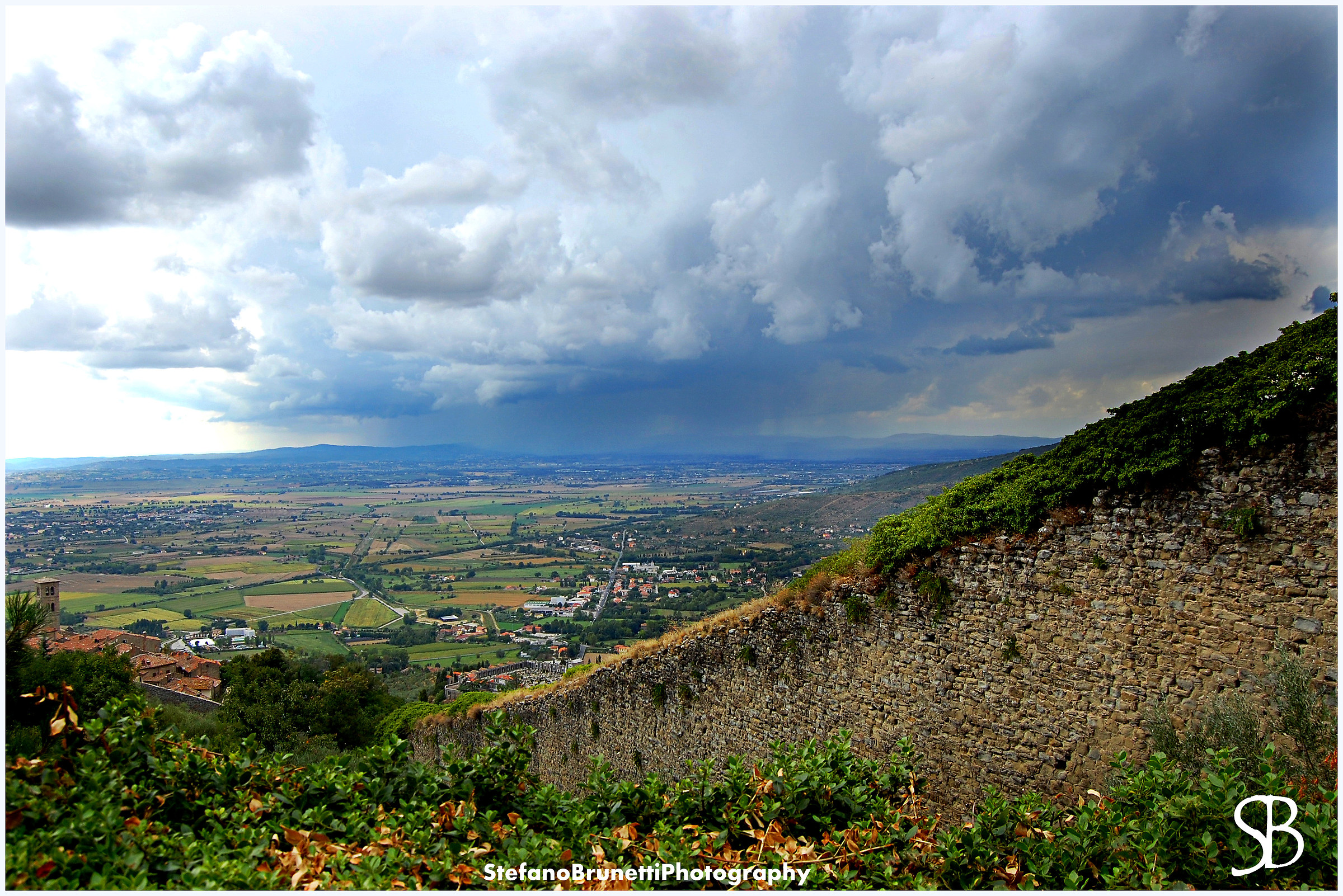 Cortona in the storm