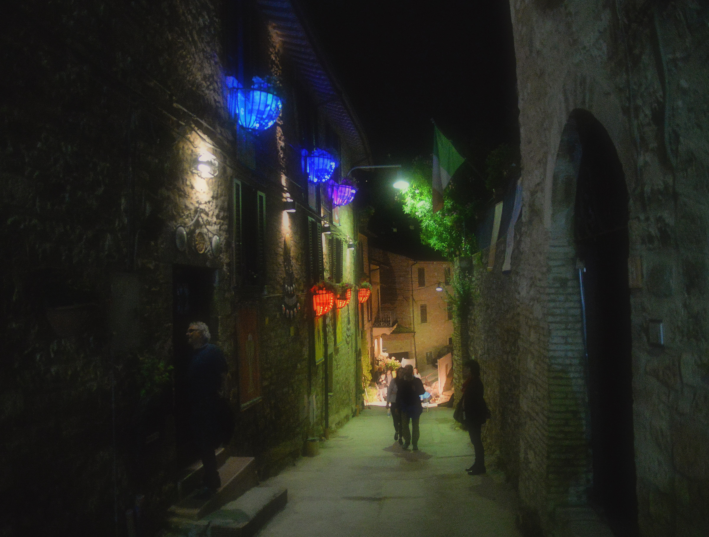 Spello : notte dell'infiorata