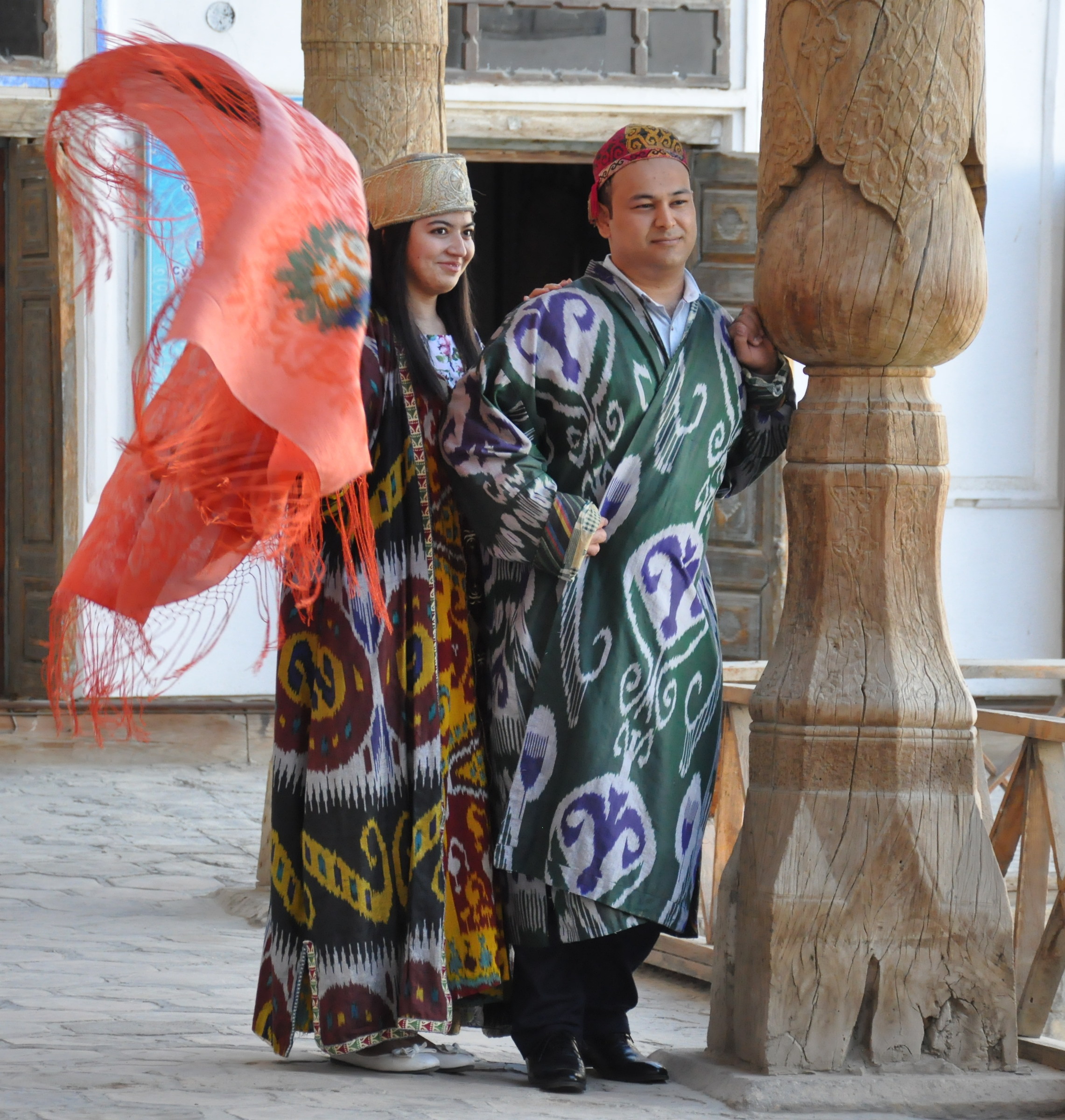 Giovani sposi Uzbeki