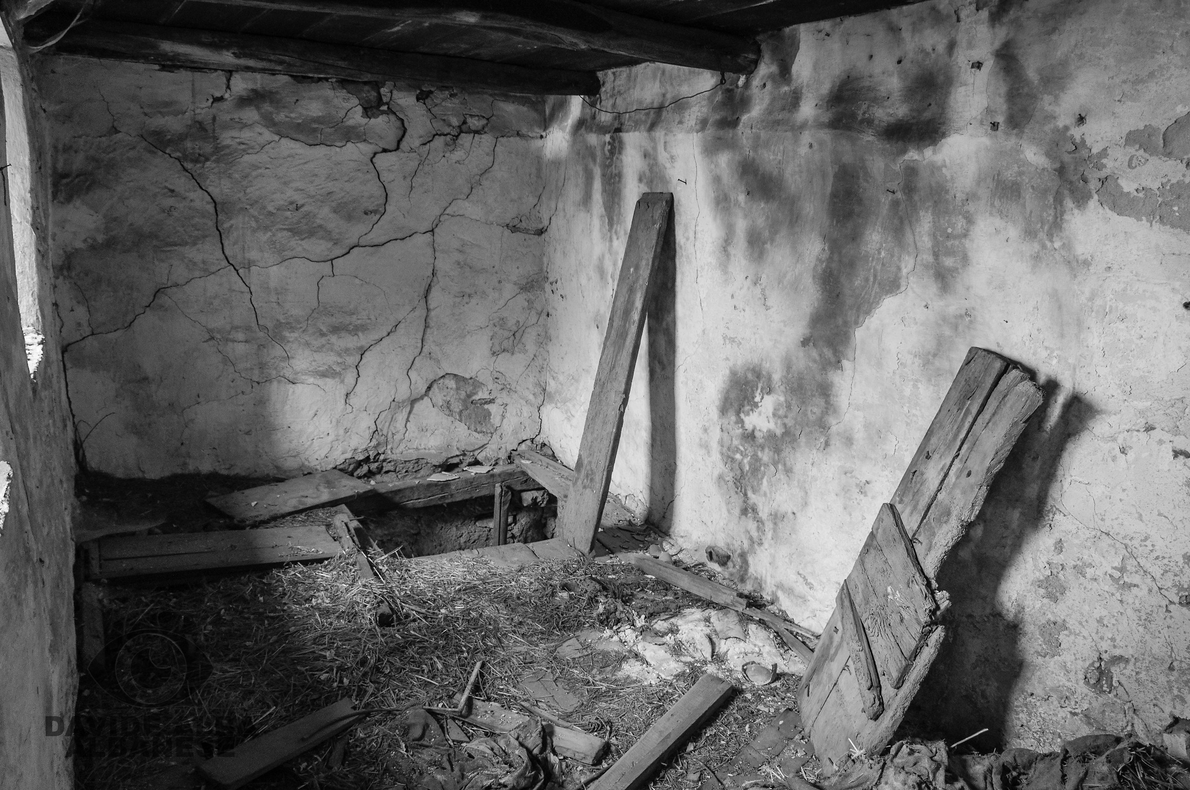 Città fantasma lungo la via Francigena.