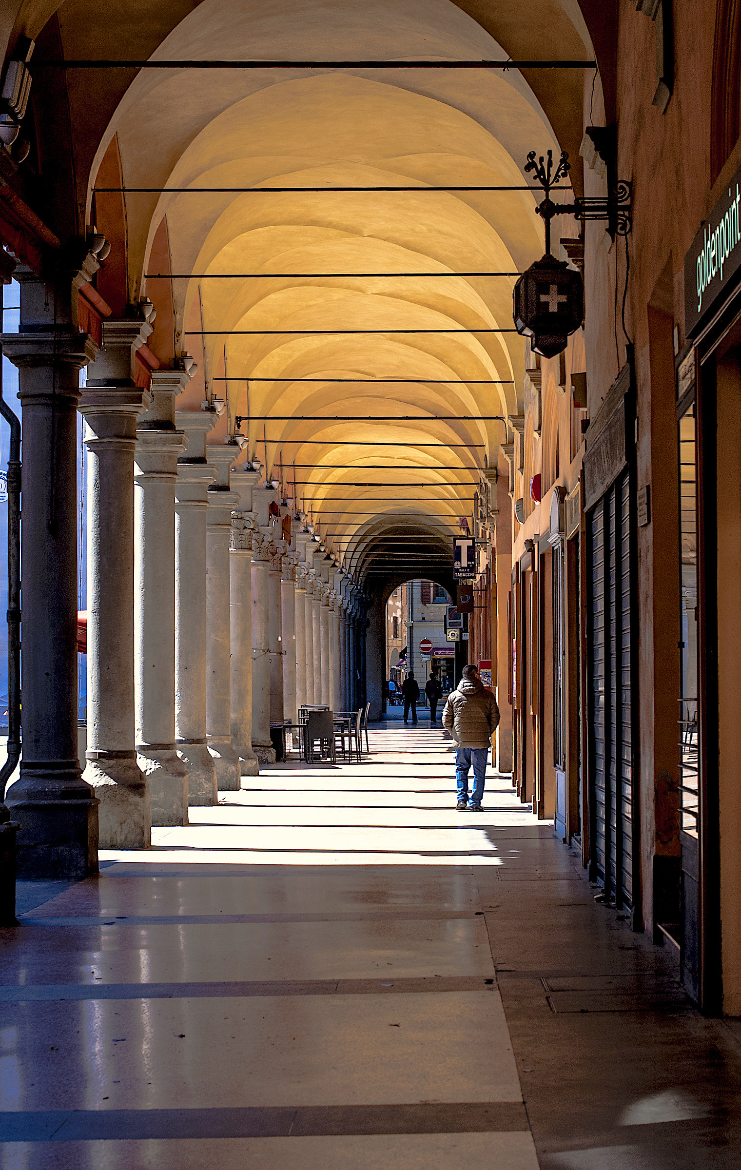 Geometrie Illuminate - Imola