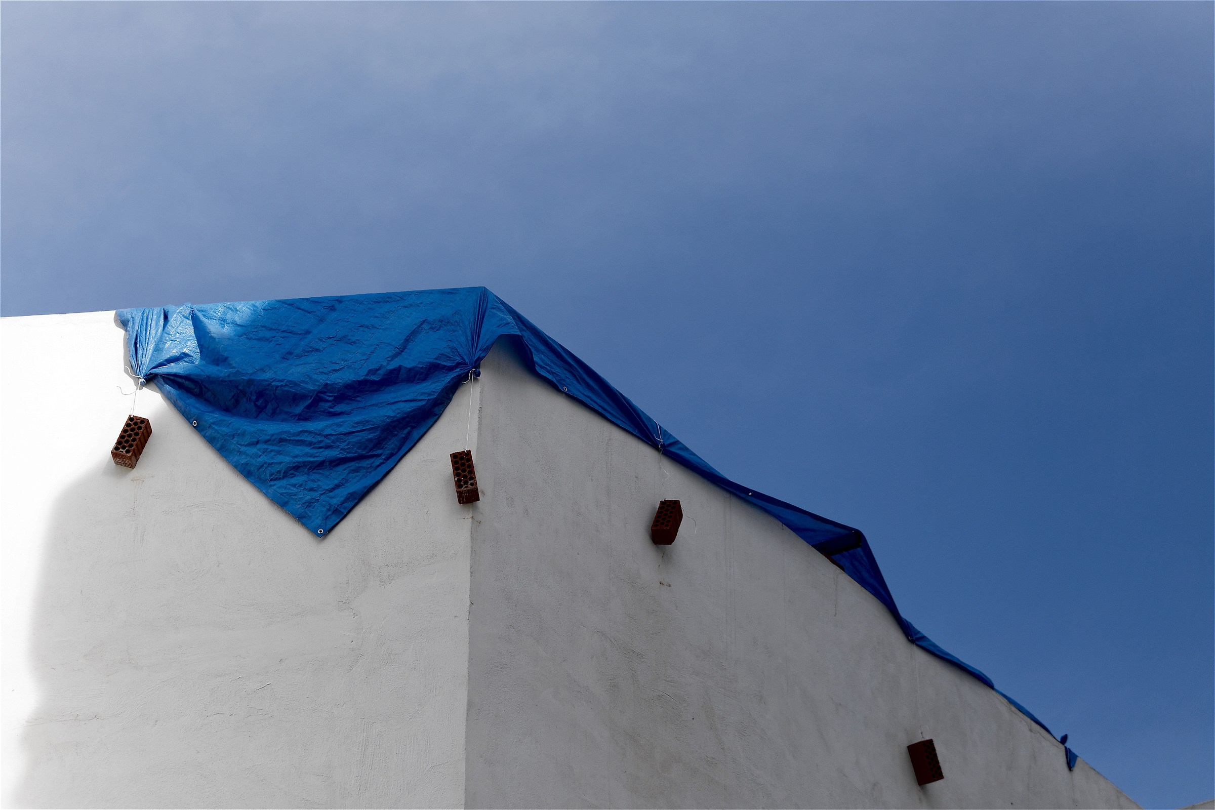 The white and the blue of Seville