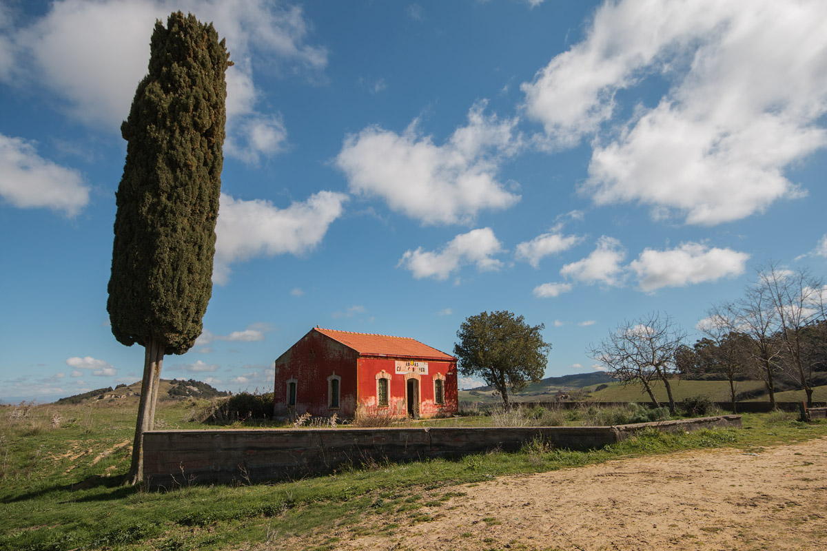 The little red house Piazza Armerina (en)