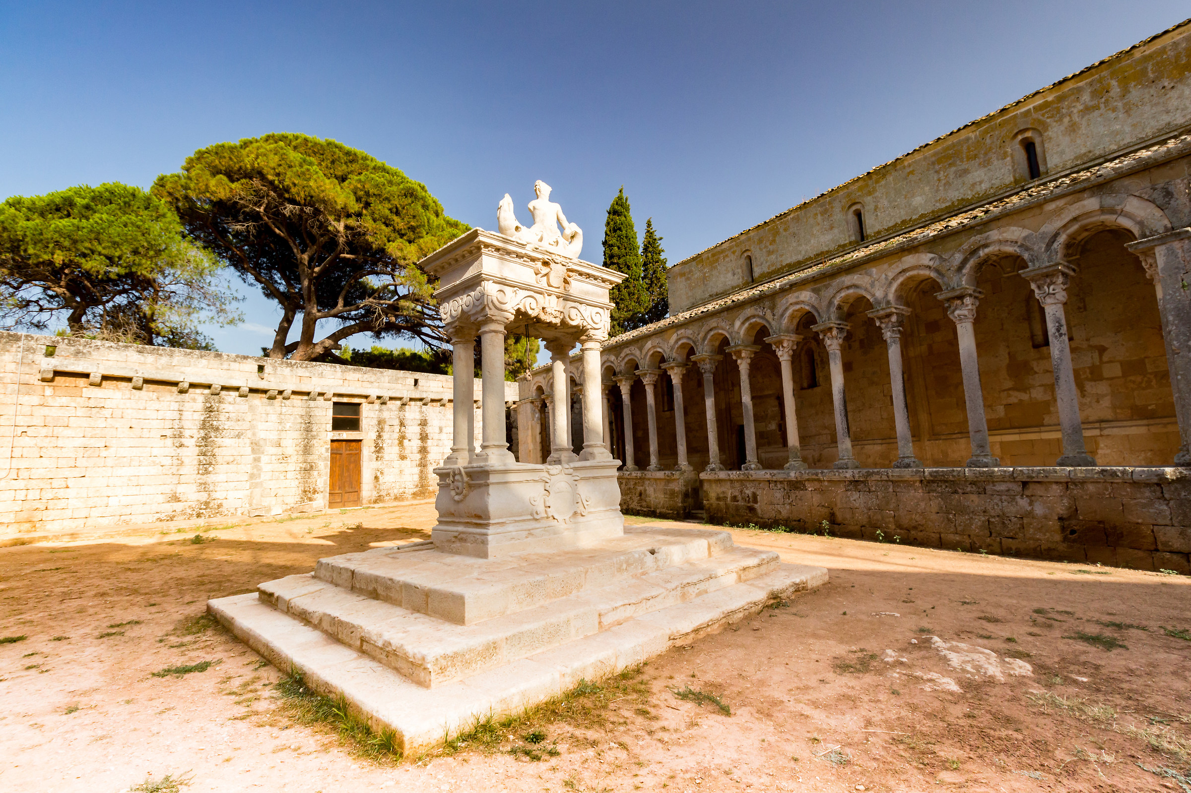 Abbazia di S.Maria a Cerrate