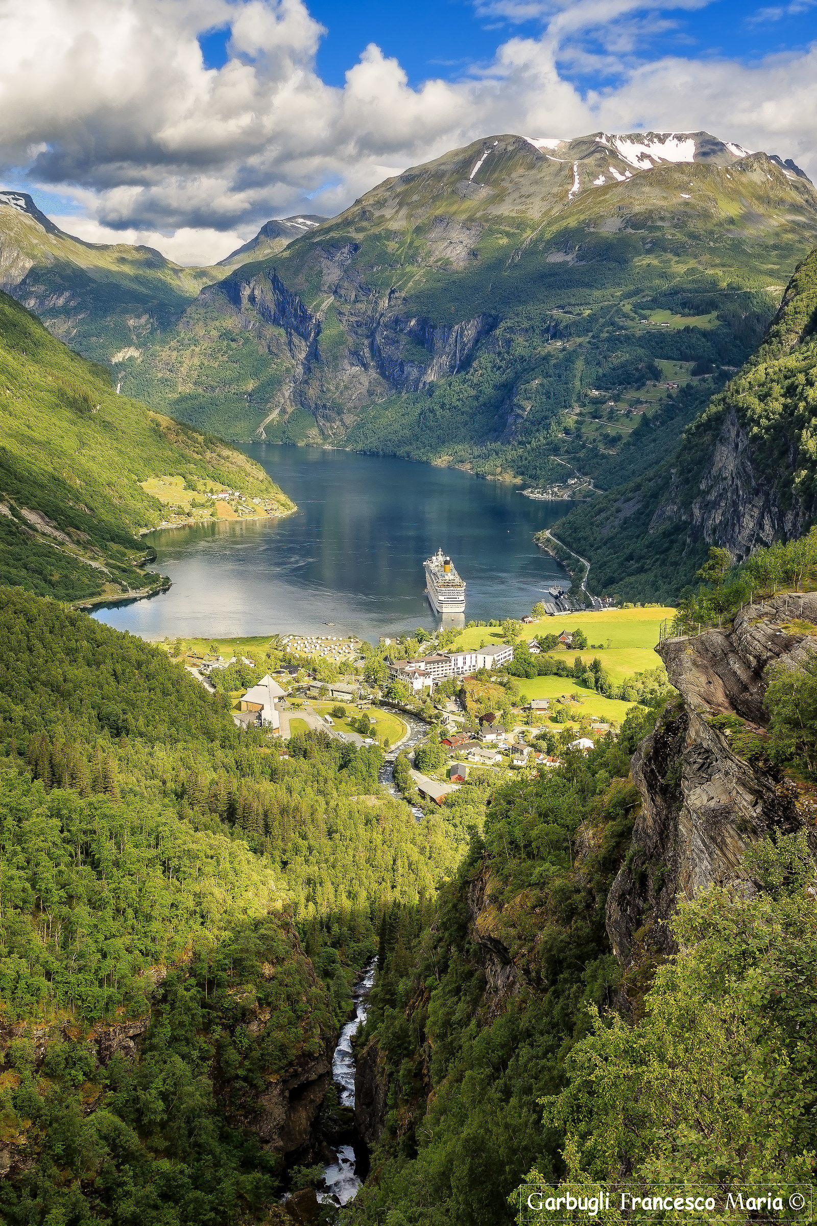 Flydalsjuvet terrazza su Geiranger