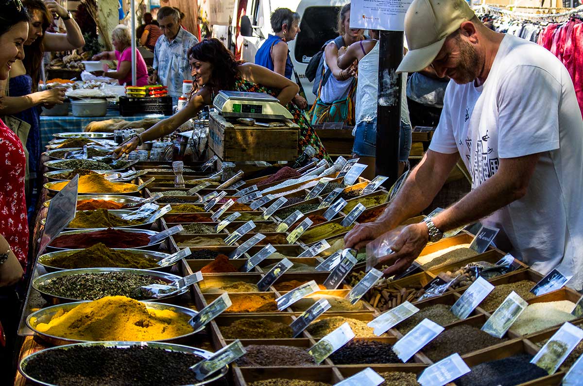 Il banco delle spezie - Arles