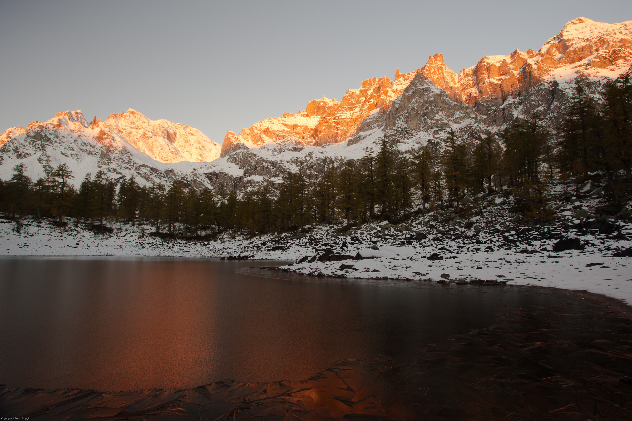 Alba lago Nero Devero