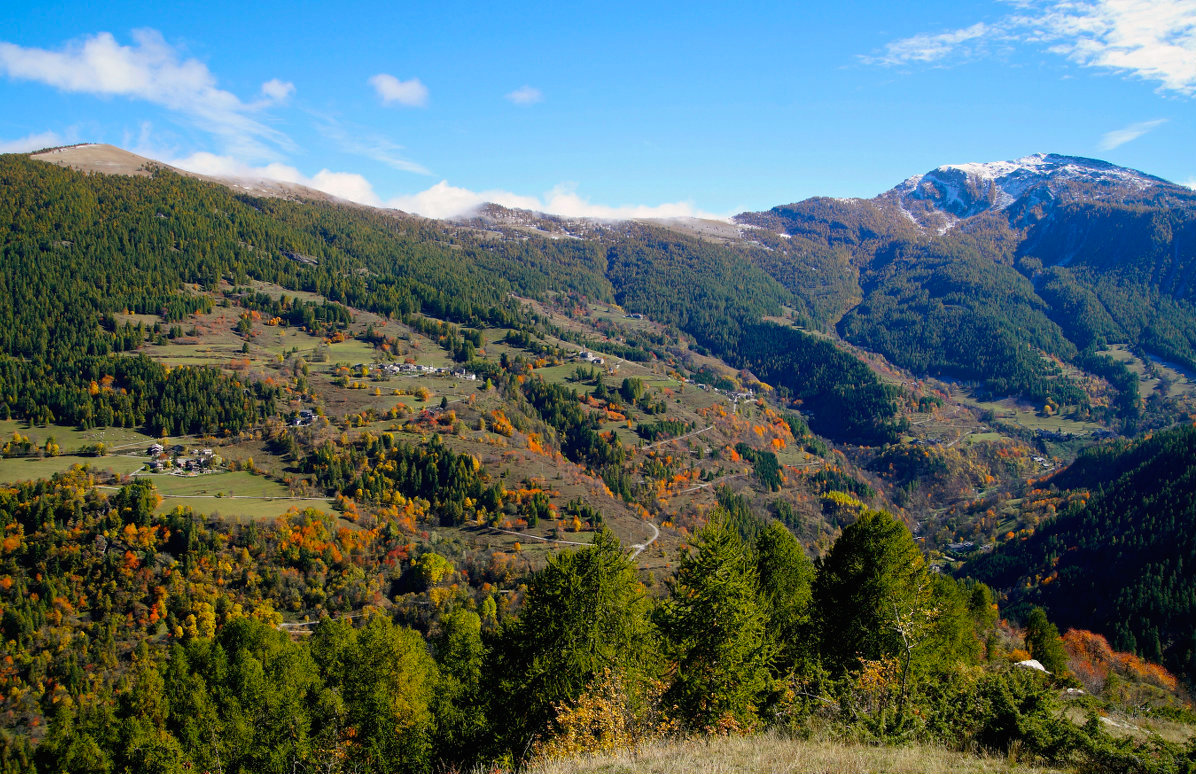 The Marmora valley is colored