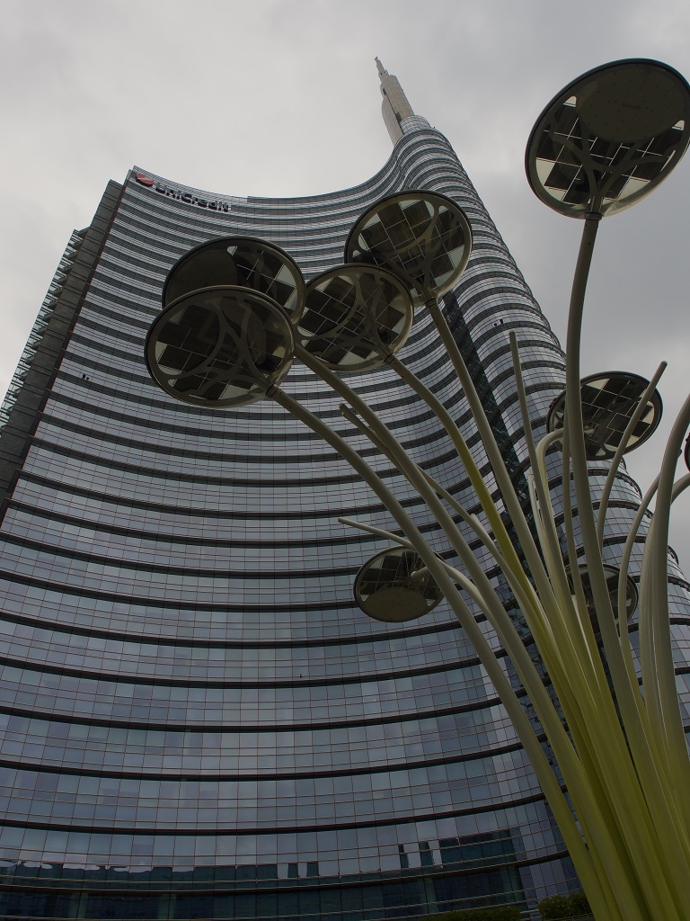 Piazza Gae Aulenti