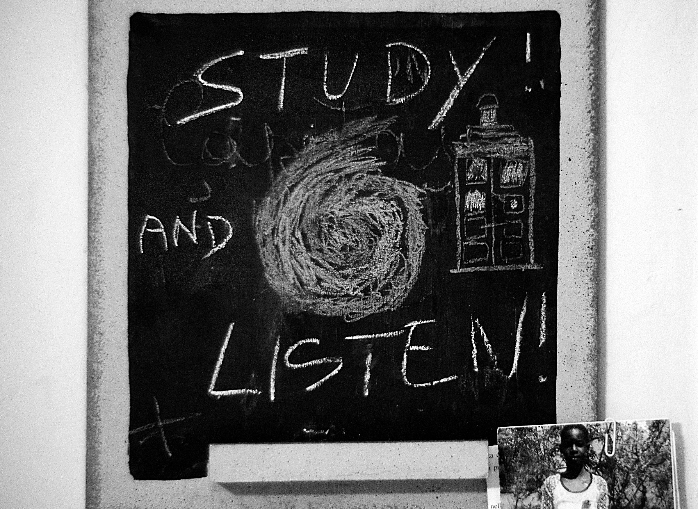 Study and listen. Blackboards and memories ..