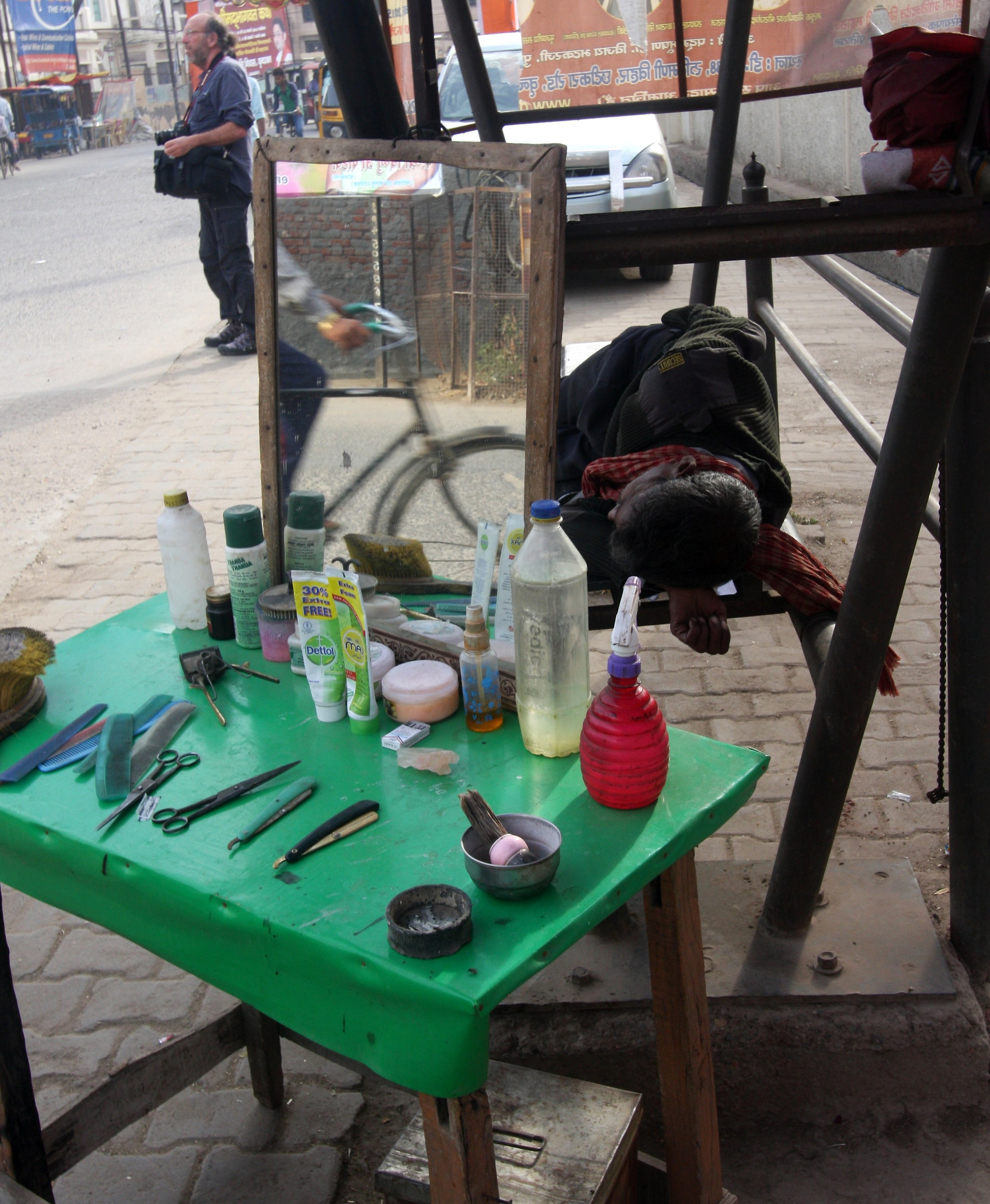 Attesa clienti - Vrindavan