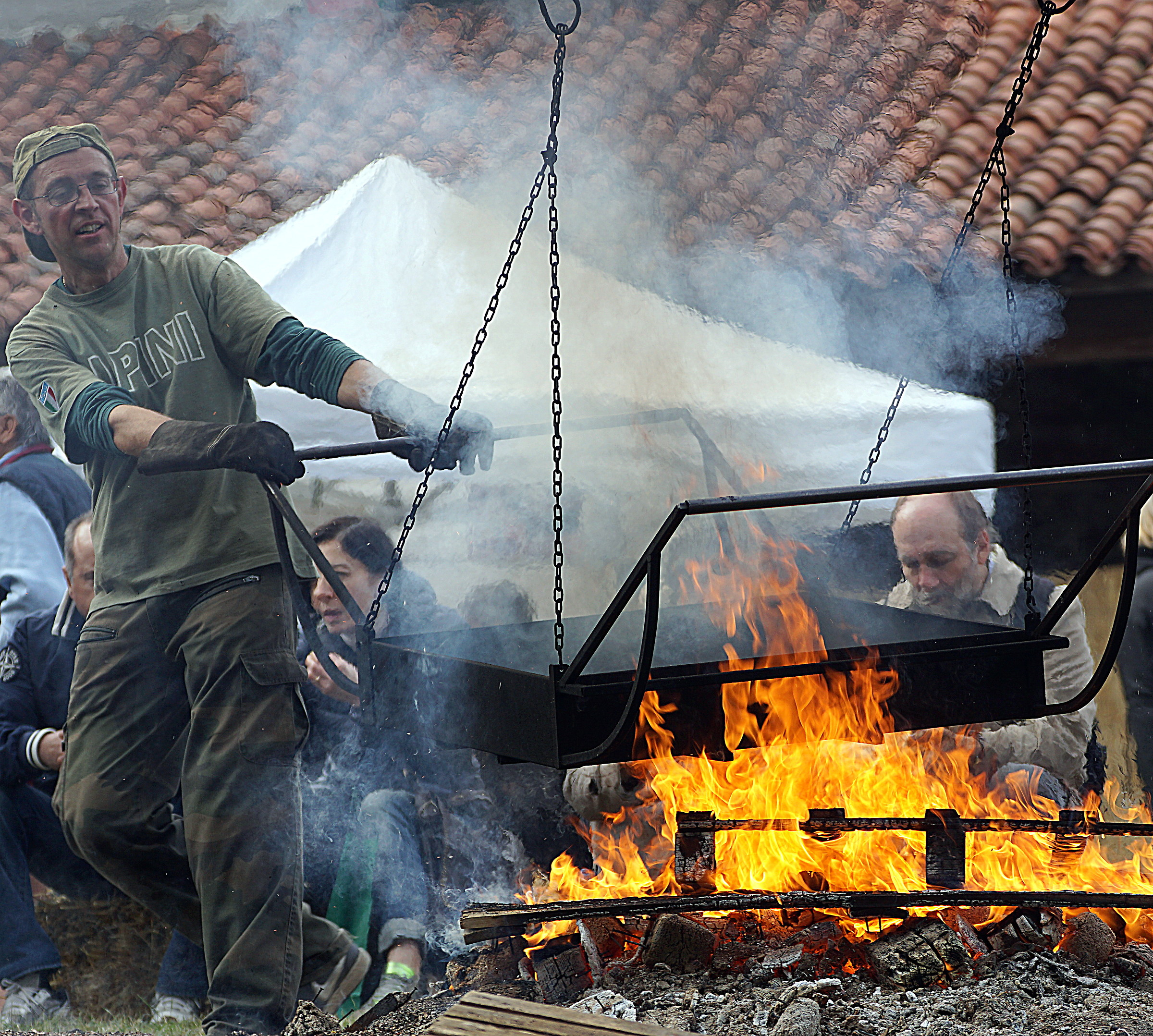 castagnata con gli alpini